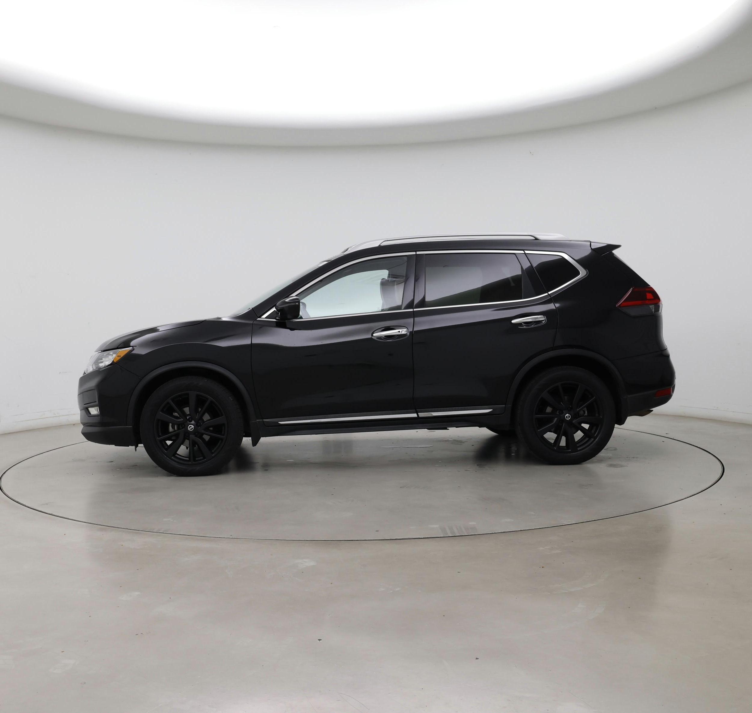 Thumbnail: 2019 Nissan Rogue - 3