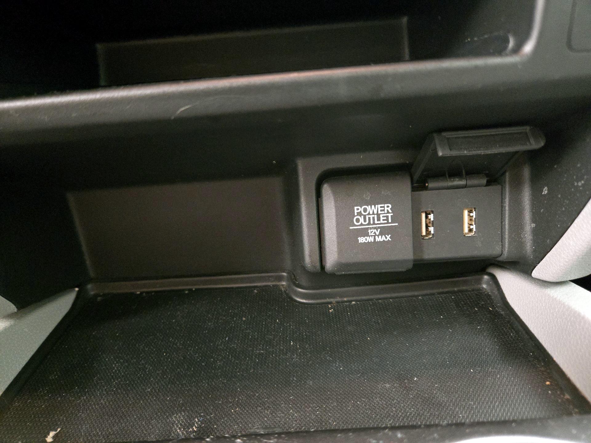 Thumbnail: 2017 Honda Pilot - 18