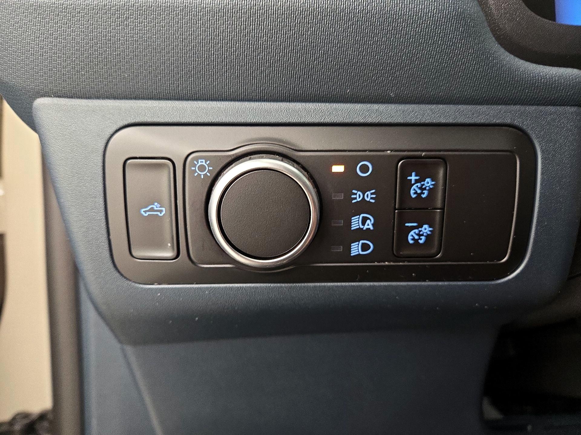 Thumbnail: 2025 Ford Maverick - 13