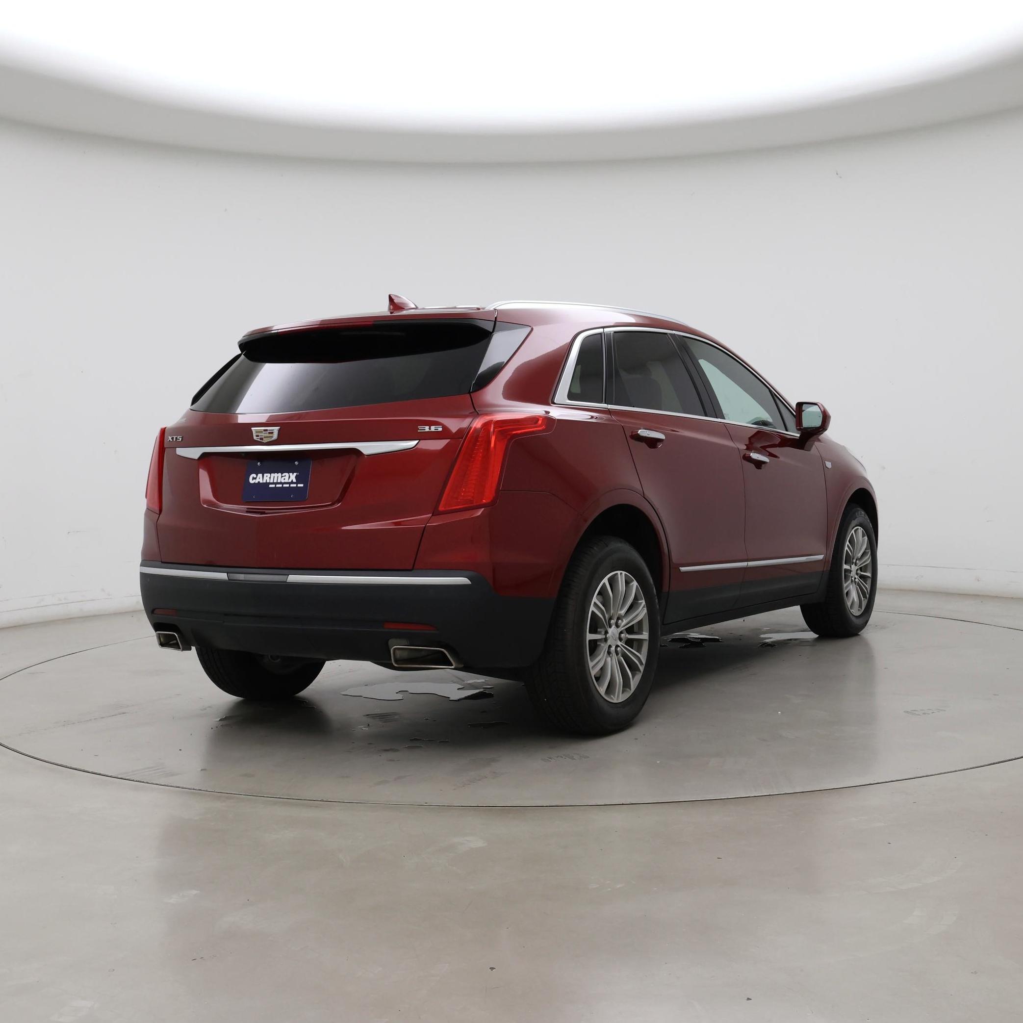 Thumbnail: 2019 Cadillac XT5 - 8