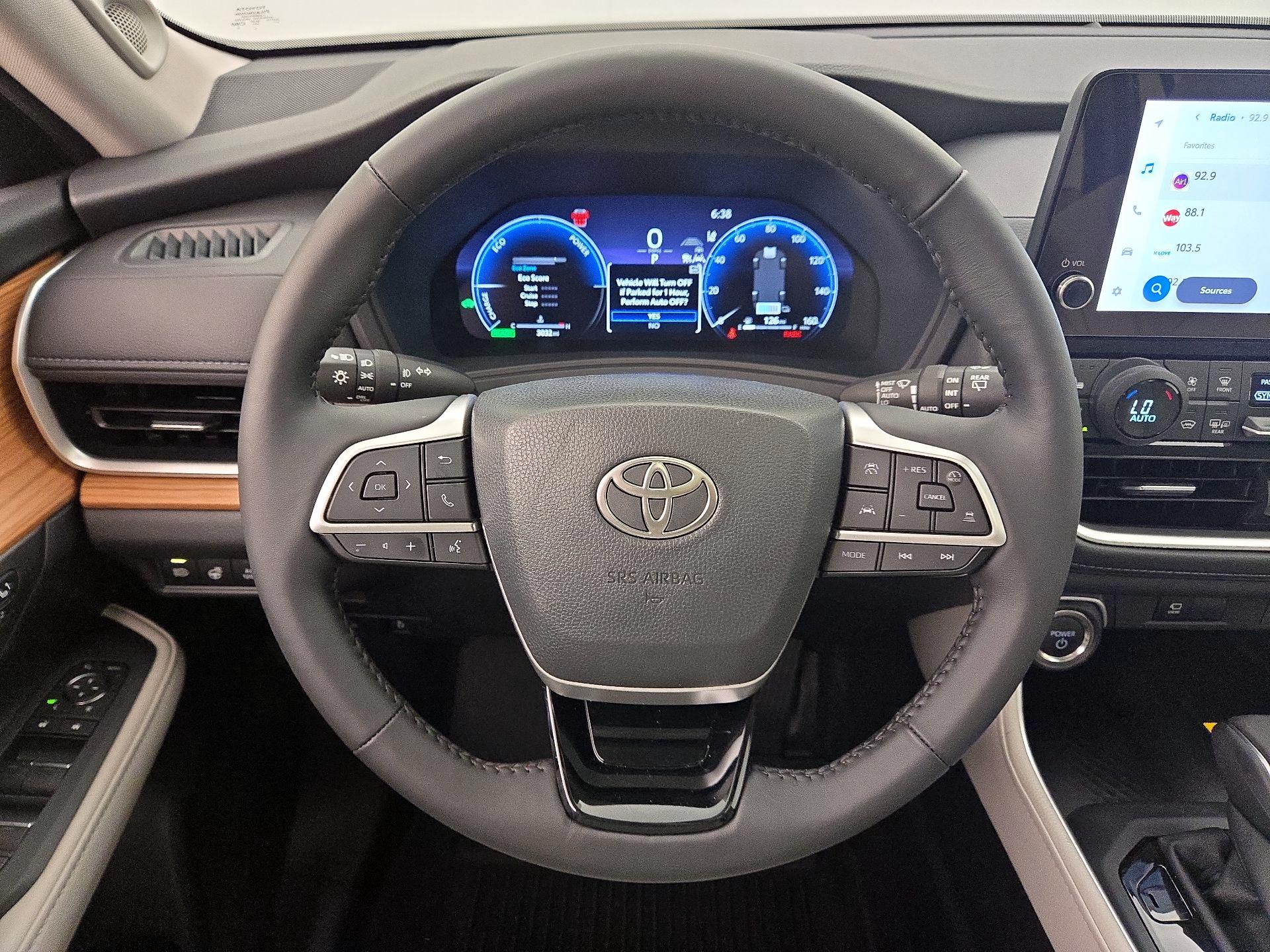 Thumbnail: 2026 Toyota Highlander - 10