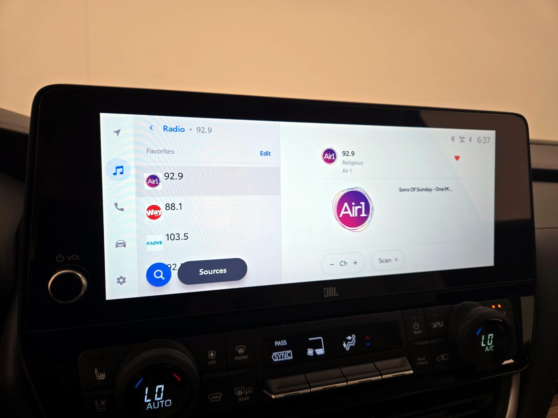 Thumbnail: 2026 Toyota Highlander - 15