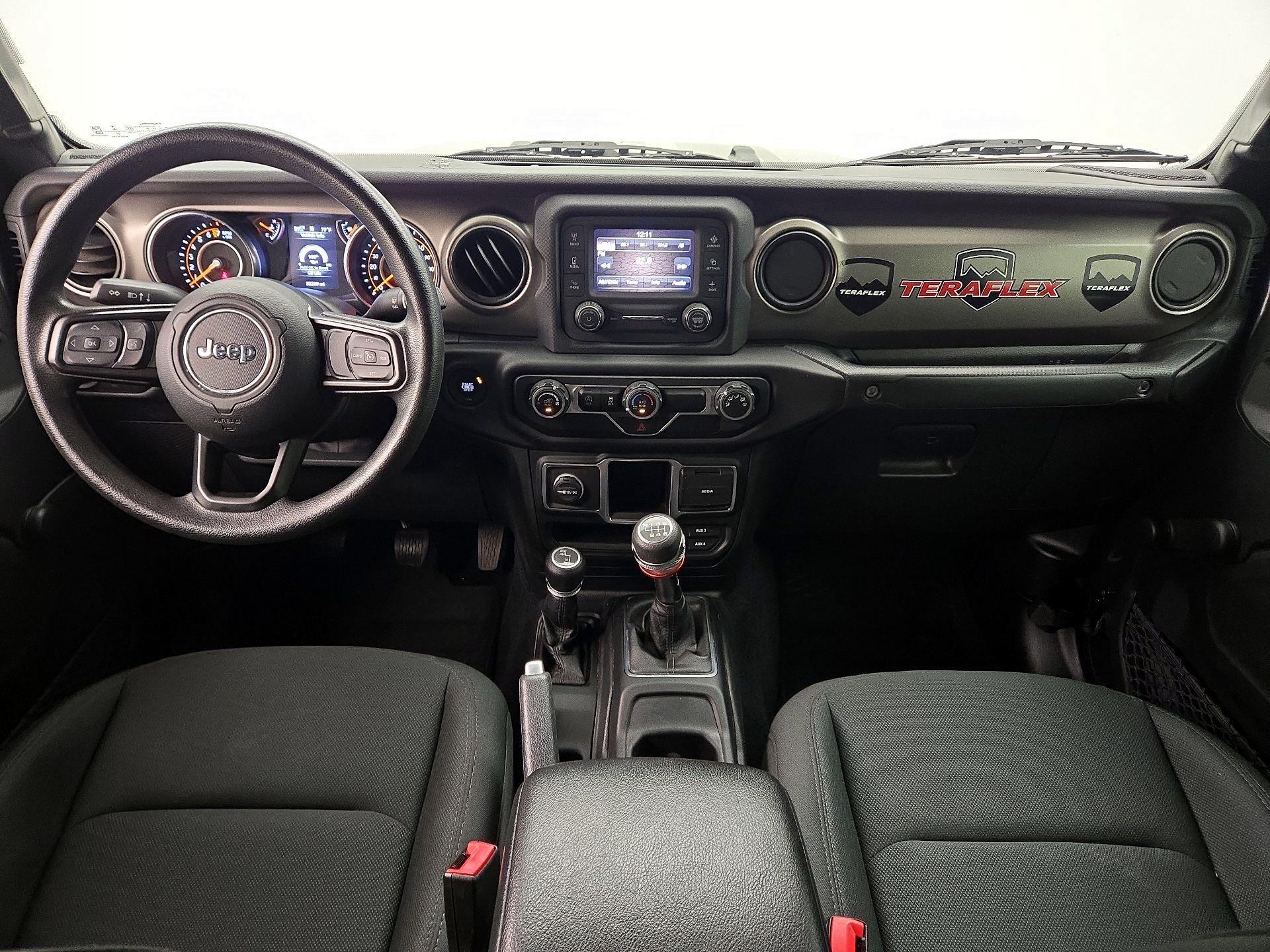 Thumbnail: 2021 Jeep Gladiator - 9