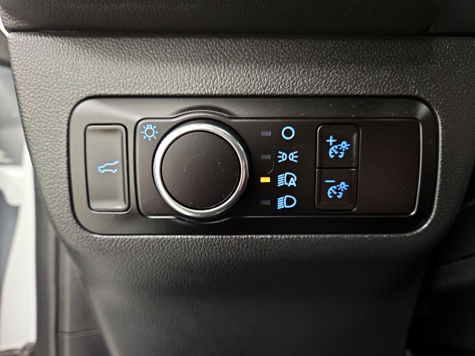 Thumbnail: 2023 Ford Escape - 13