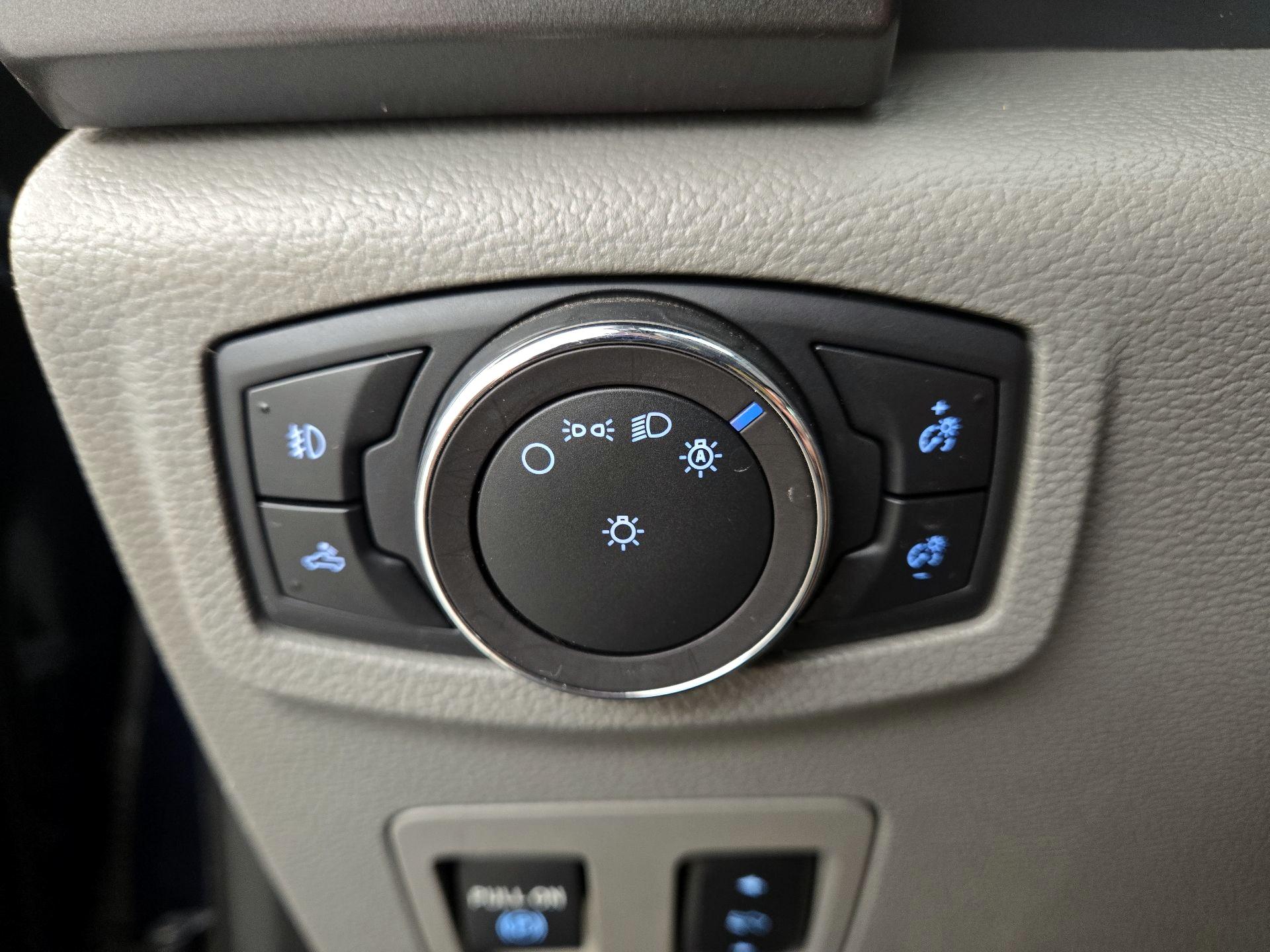 Thumbnail: 2019 Ford F-150 - 13