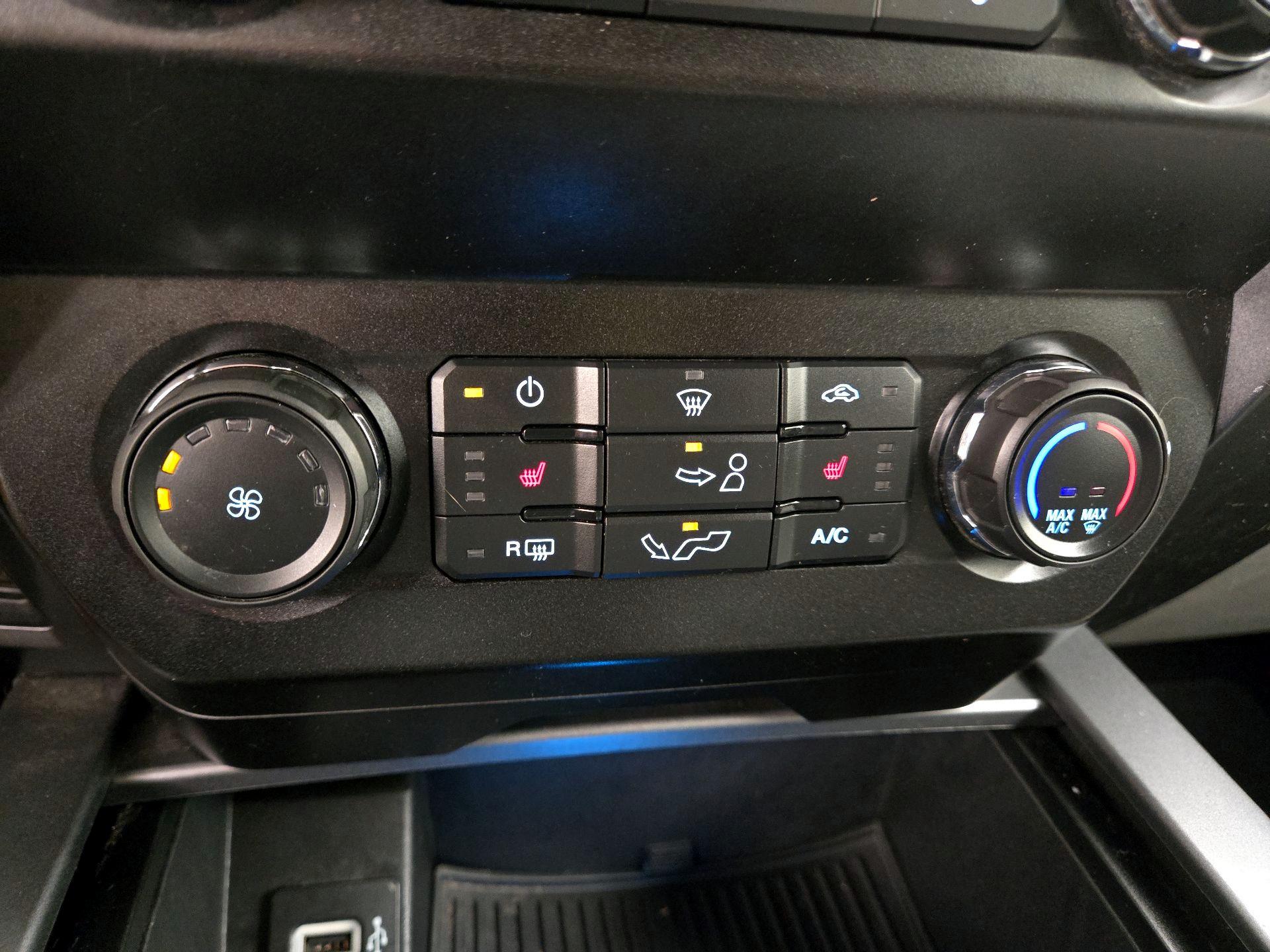 Thumbnail: 2019 Ford F-150 - 16