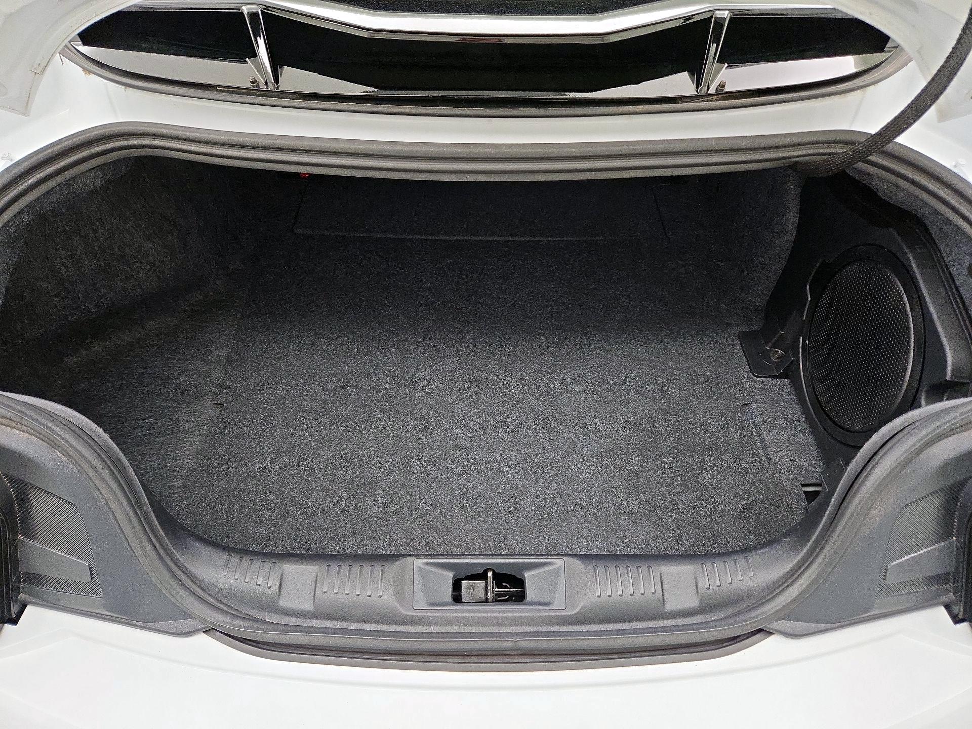 Thumbnail: 2024 Ford Mustang - 20