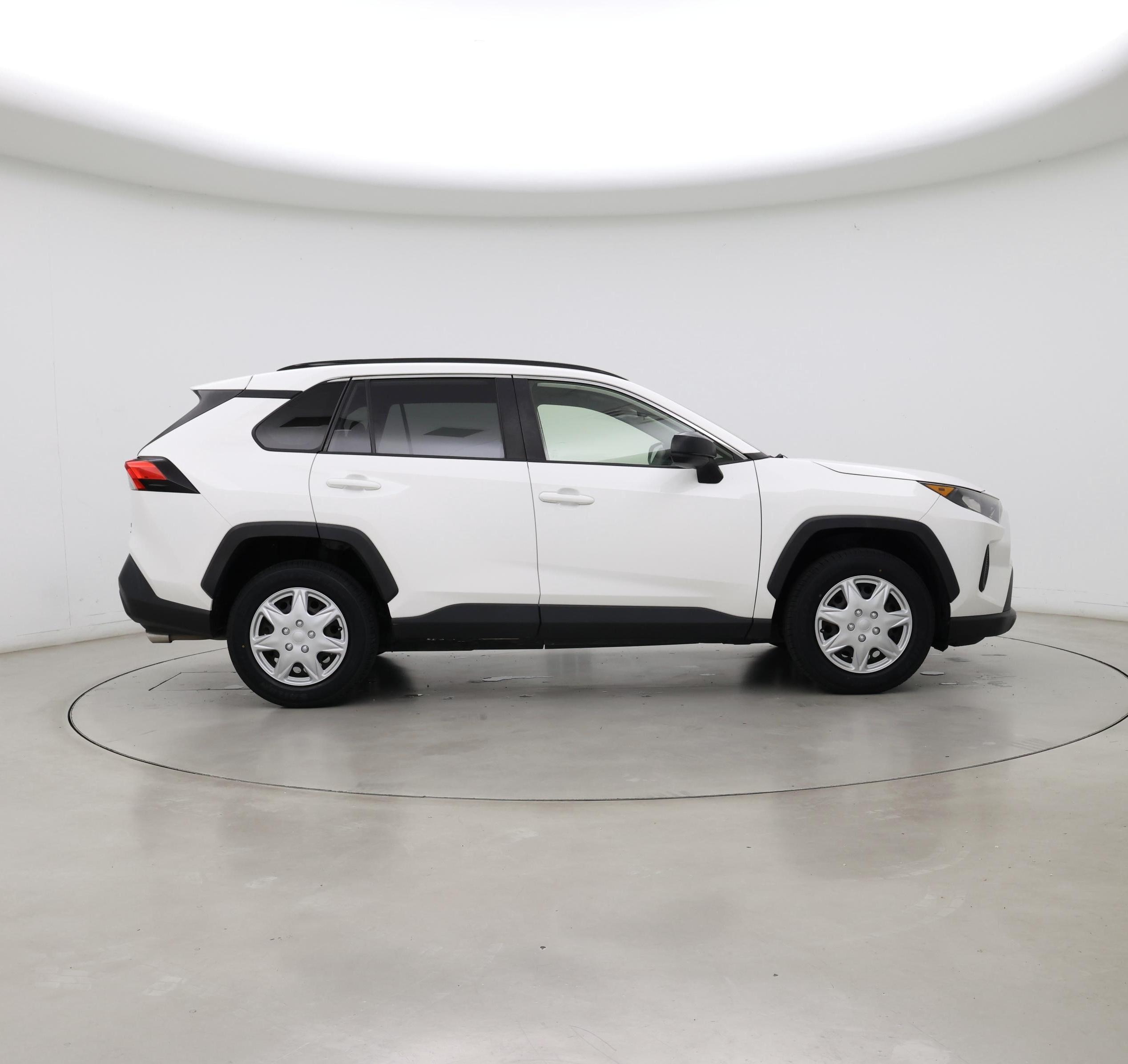 Thumbnail: 2019 Toyota RAV4 - 7