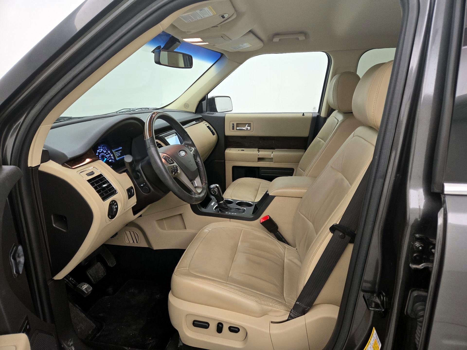 Thumbnail: 2019 Ford Flex - 11