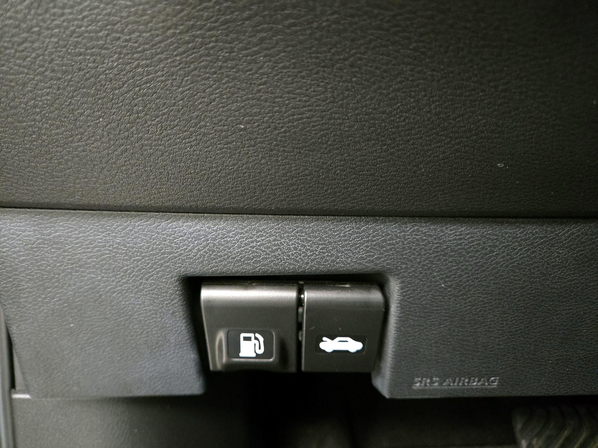 Thumbnail: 2022 Nissan Kicks - 13