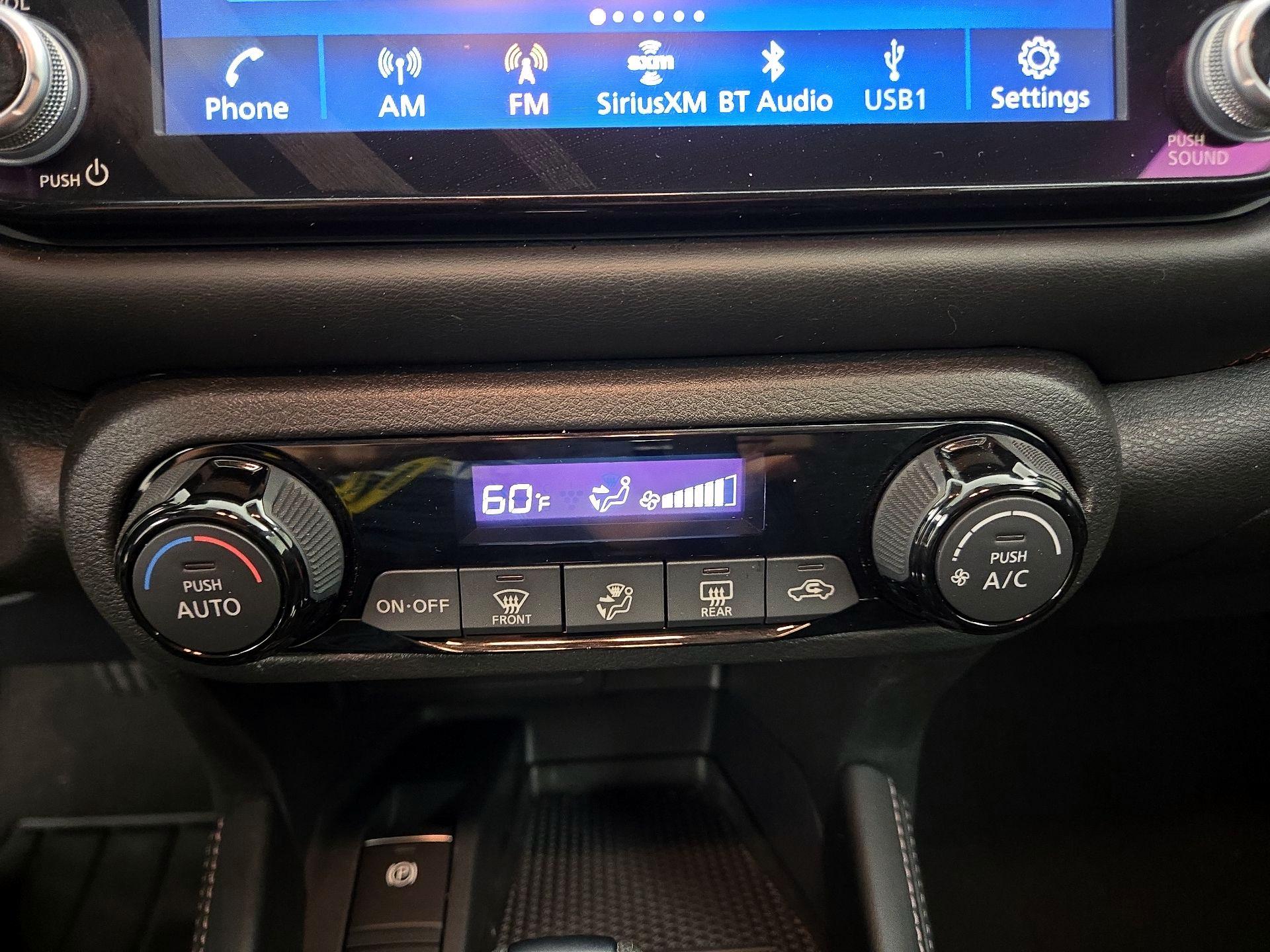 Thumbnail: 2022 Nissan Kicks - 16