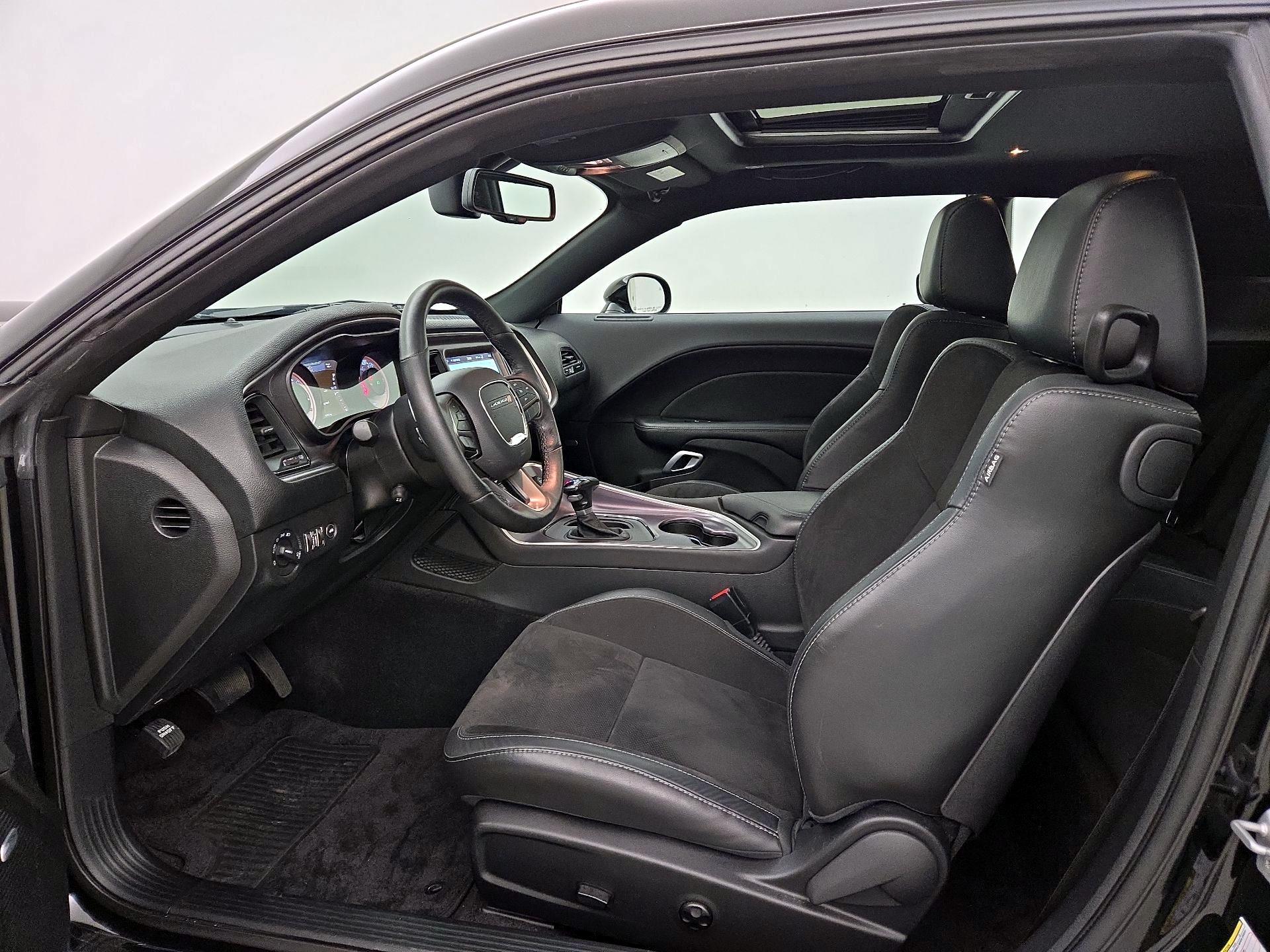 Thumbnail: 2019 Dodge Challenger - 11