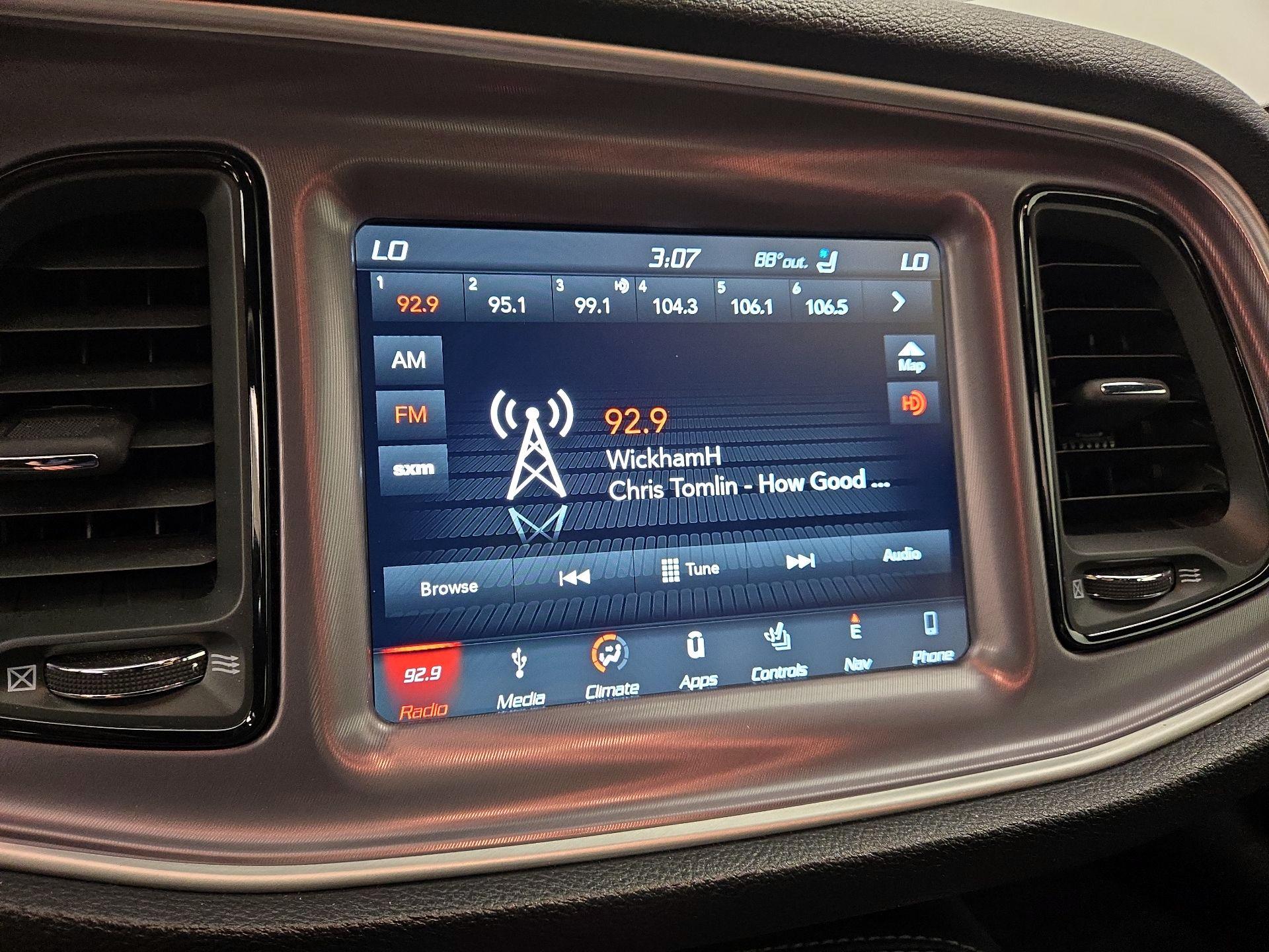 Thumbnail: 2019 Dodge Challenger - 16