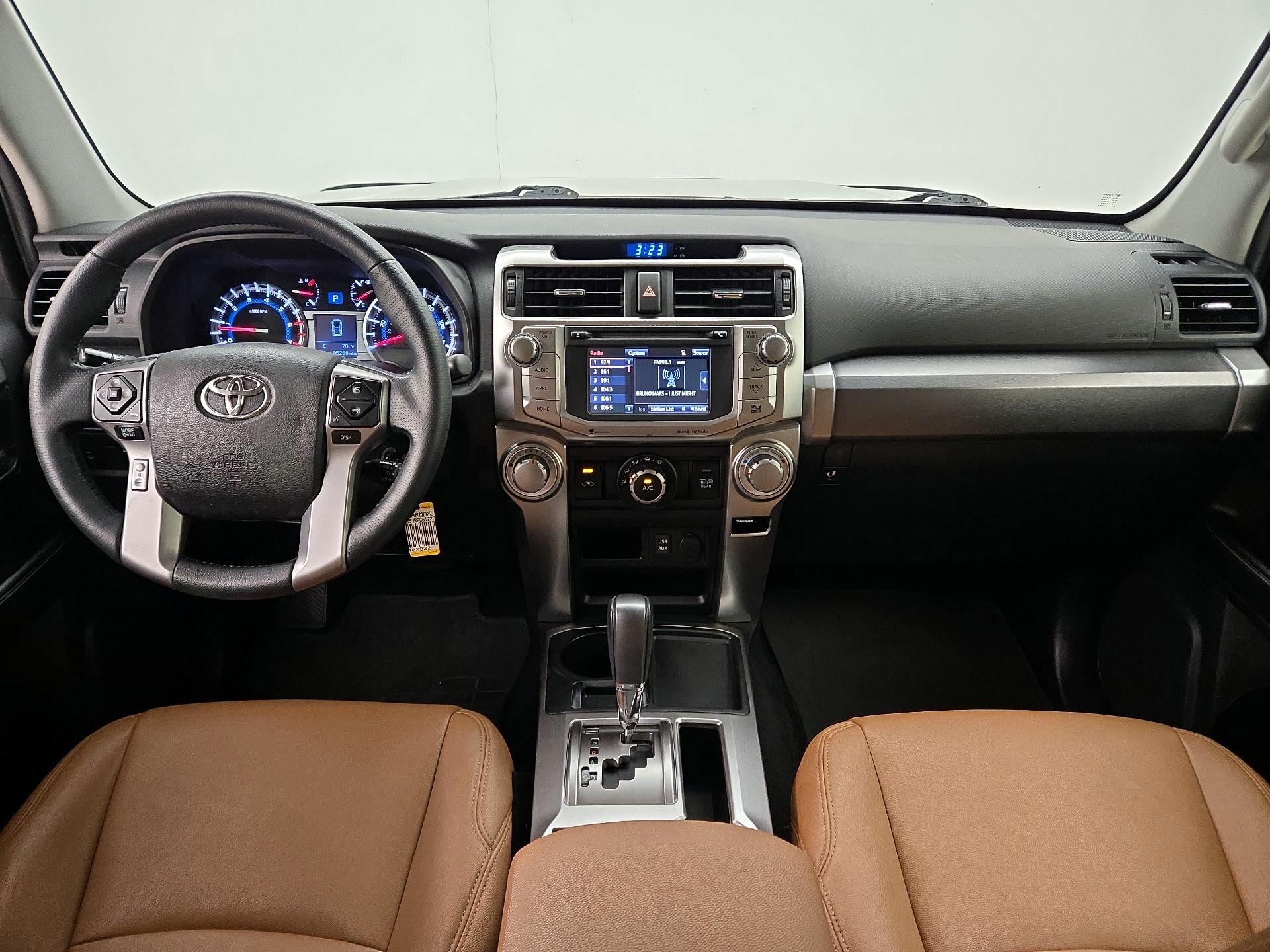 Thumbnail: 2016 Toyota 4Runner - 9