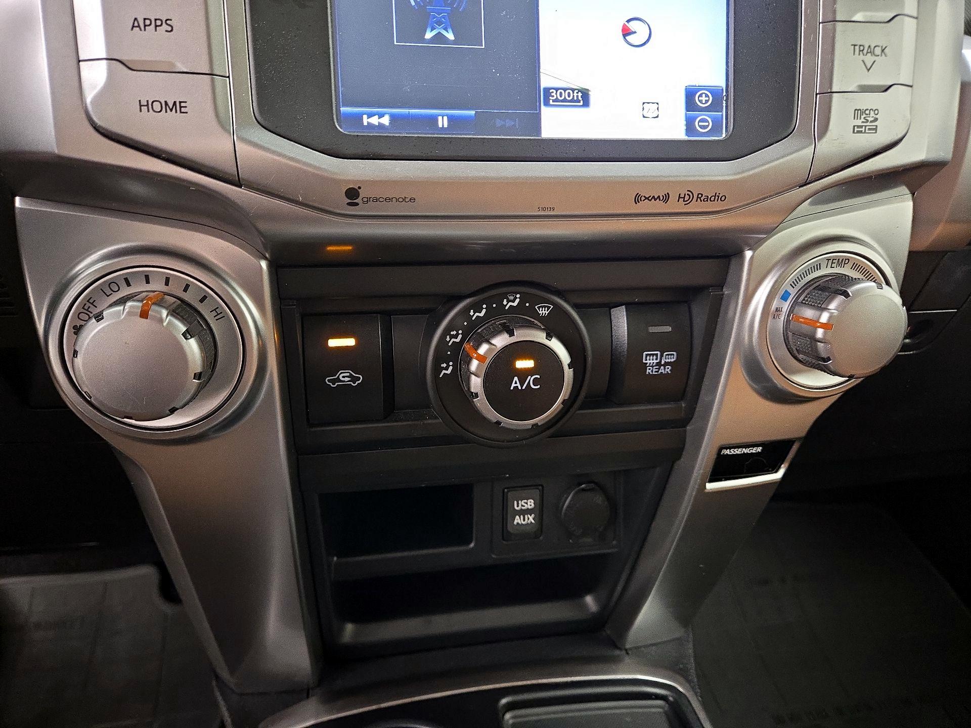 Thumbnail: 2016 Toyota 4Runner - 16