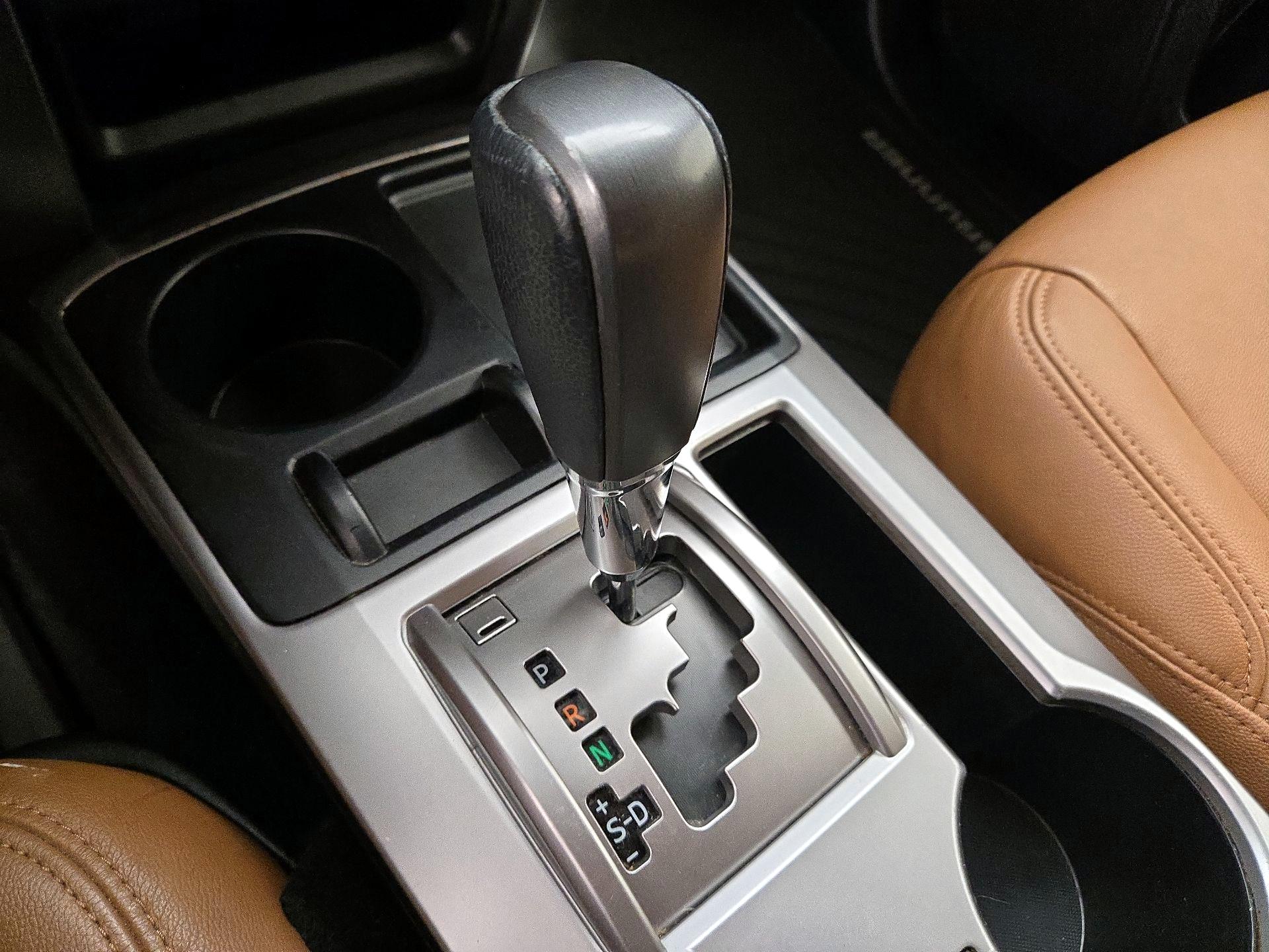 Thumbnail: 2016 Toyota 4Runner - 17