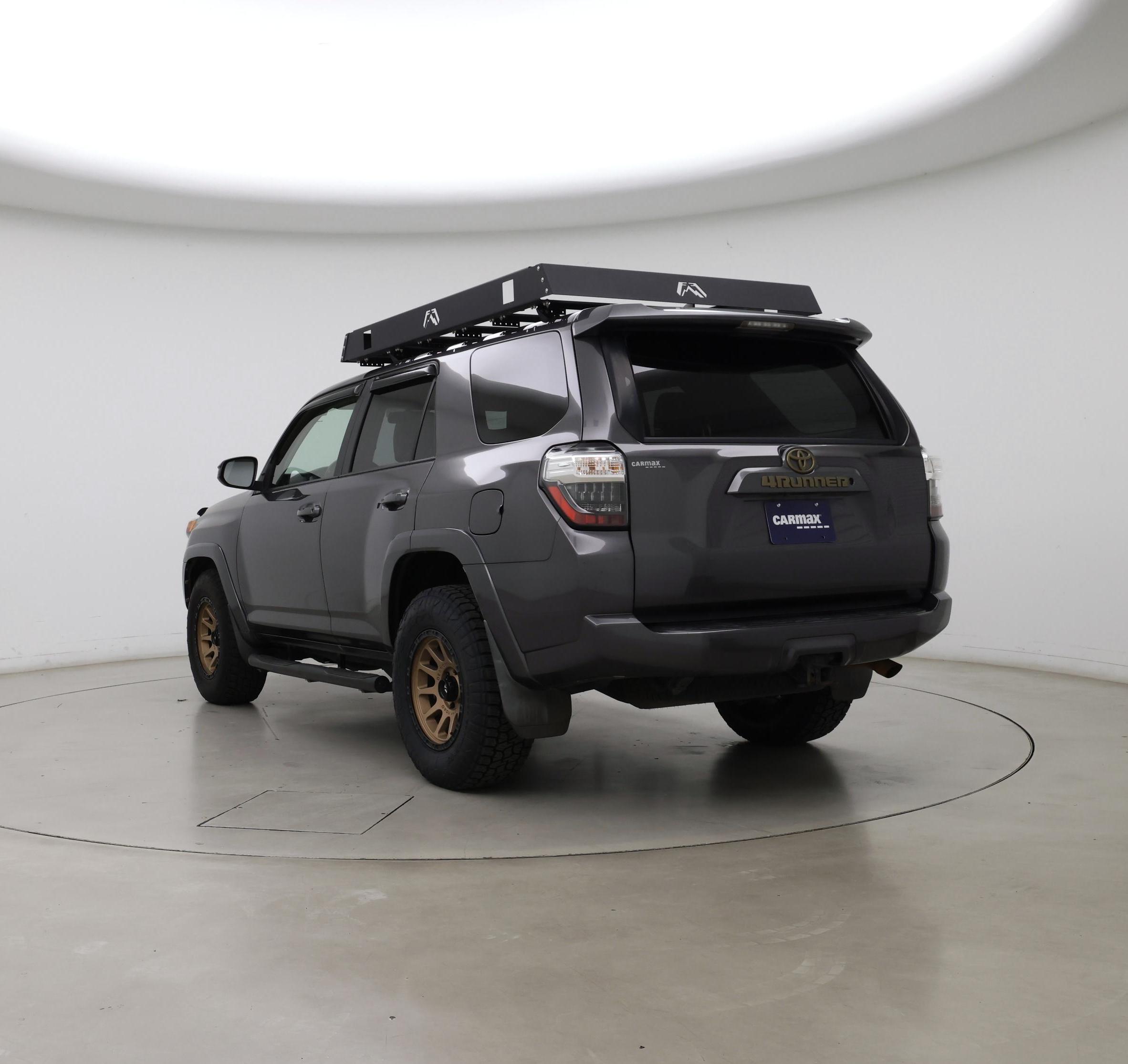 Thumbnail: 2016 Toyota 4Runner - 2