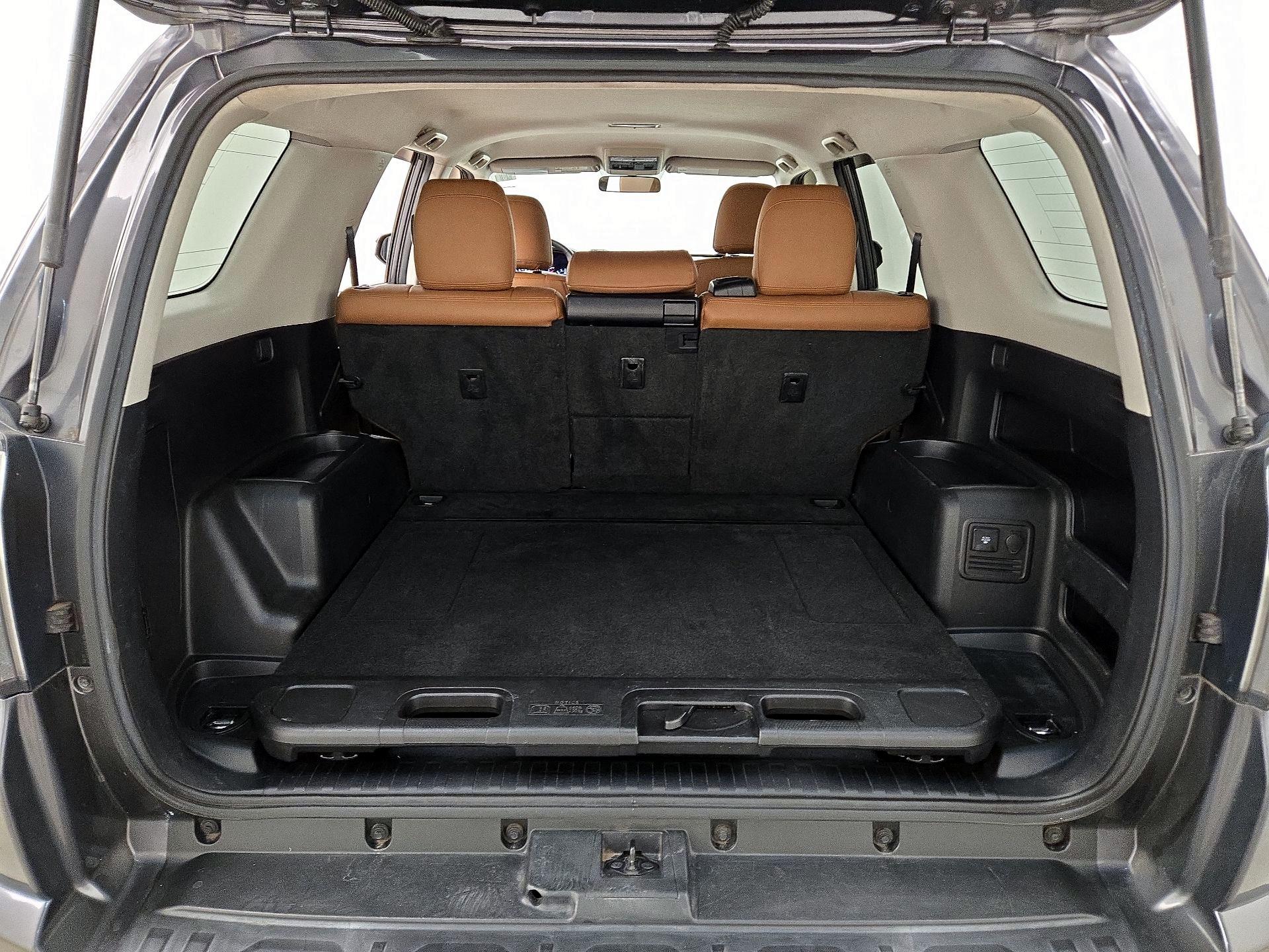 Thumbnail: 2016 Toyota 4Runner - 20