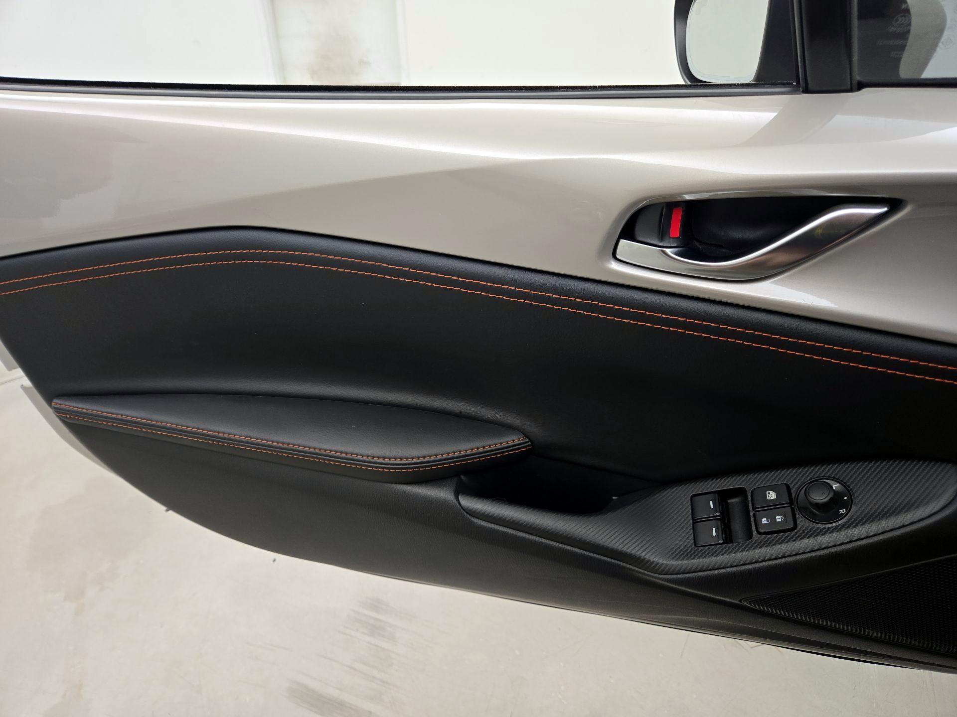 Thumbnail: 2023 Mazda MX-5 Miata - 12