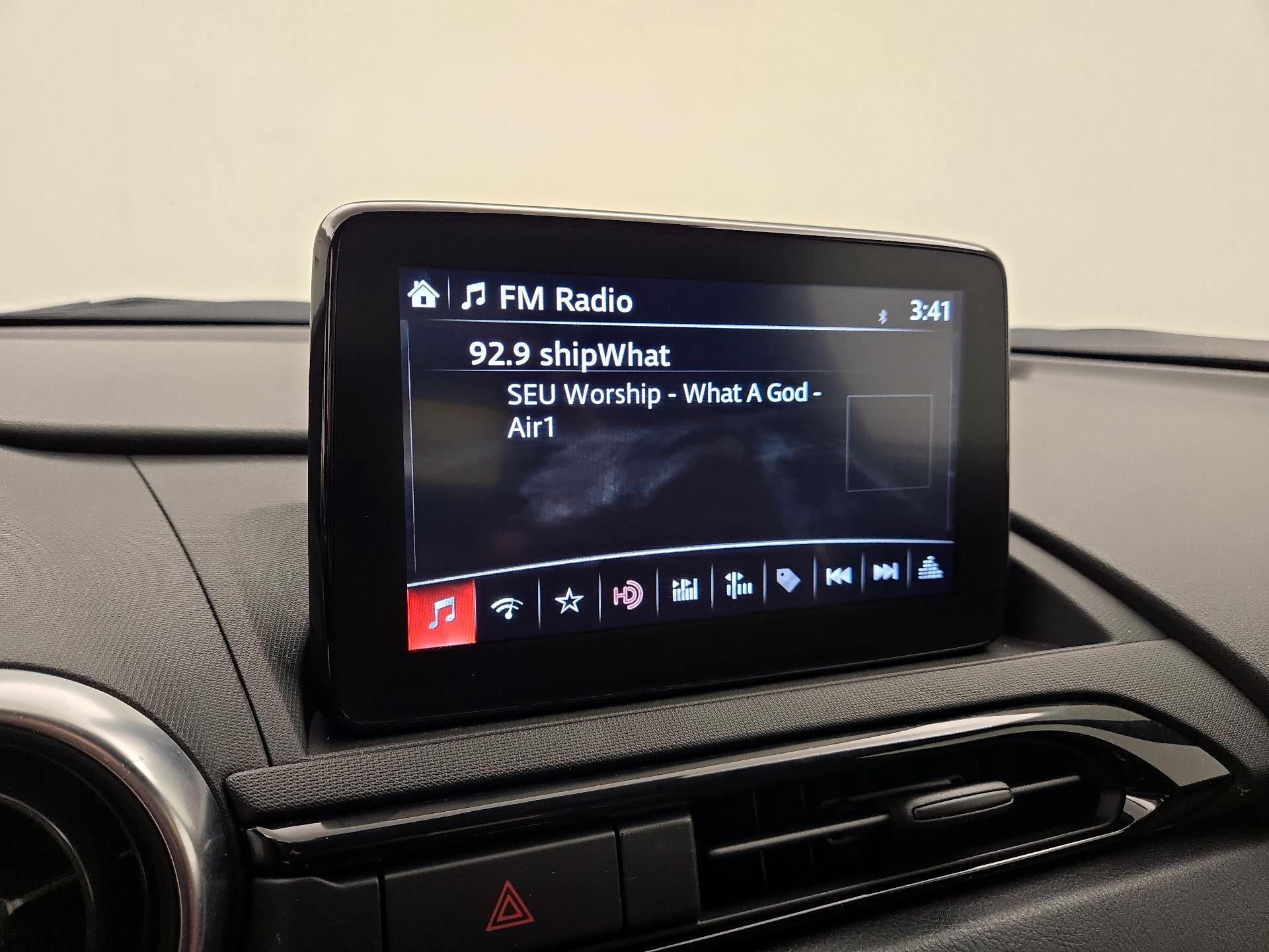 Thumbnail: 2023 Mazda MX-5 Miata - 16