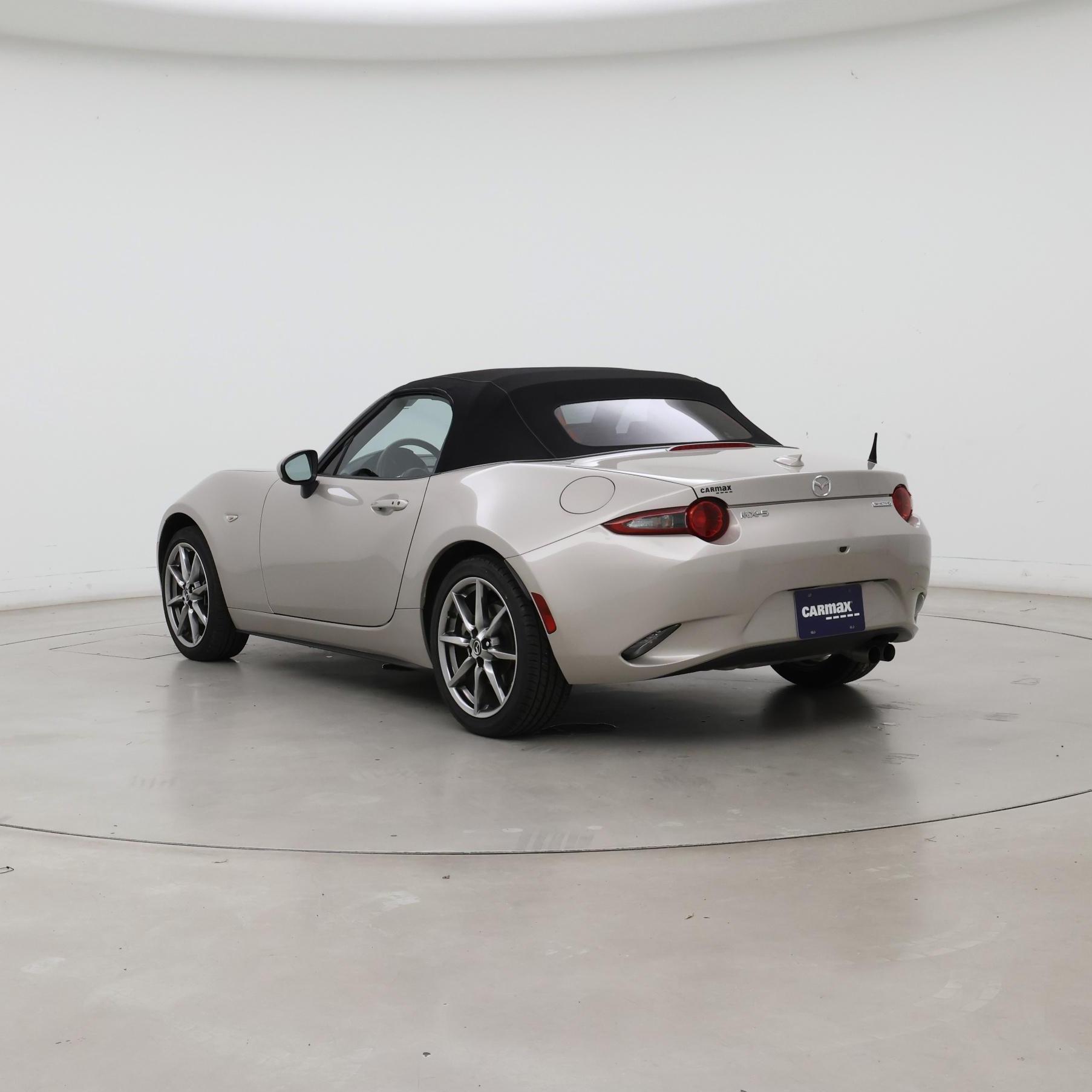 Thumbnail: 2023 Mazda MX-5 Miata - 2