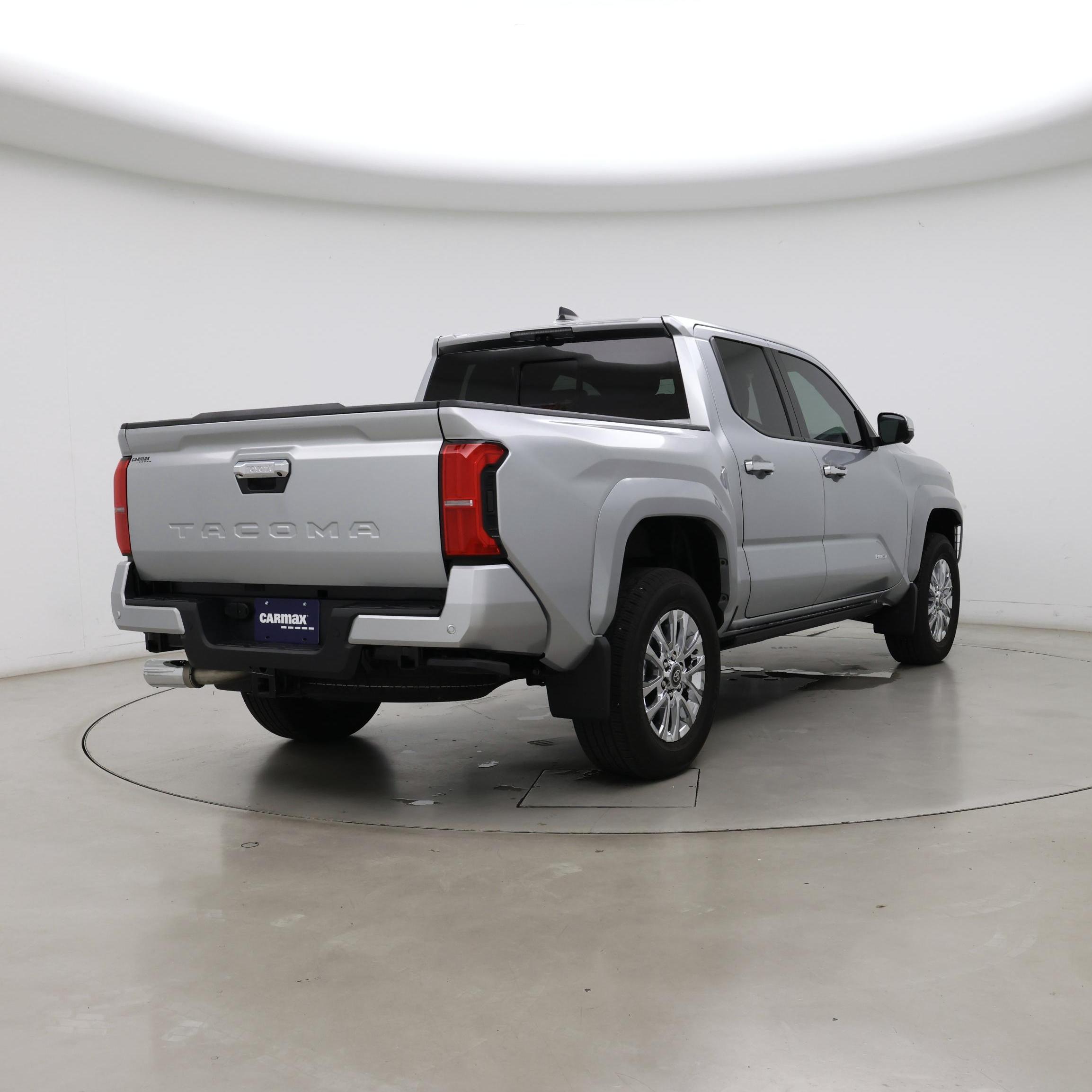 Thumbnail: 2024 Toyota Tacoma - 8