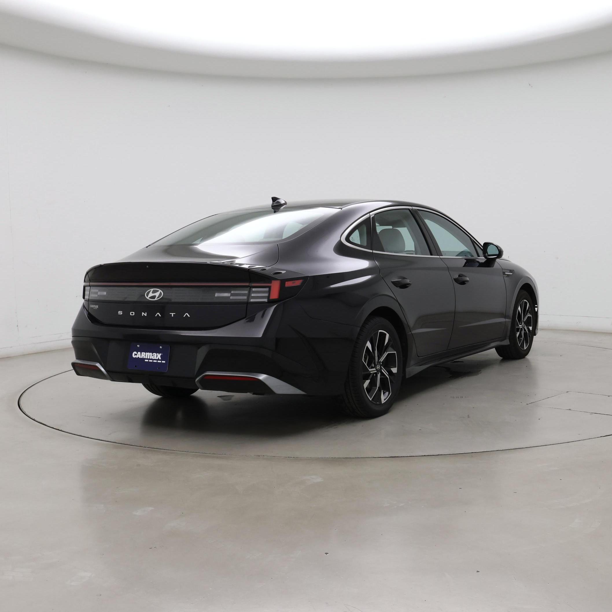 Thumbnail: 2024 Hyundai Sonata - 8