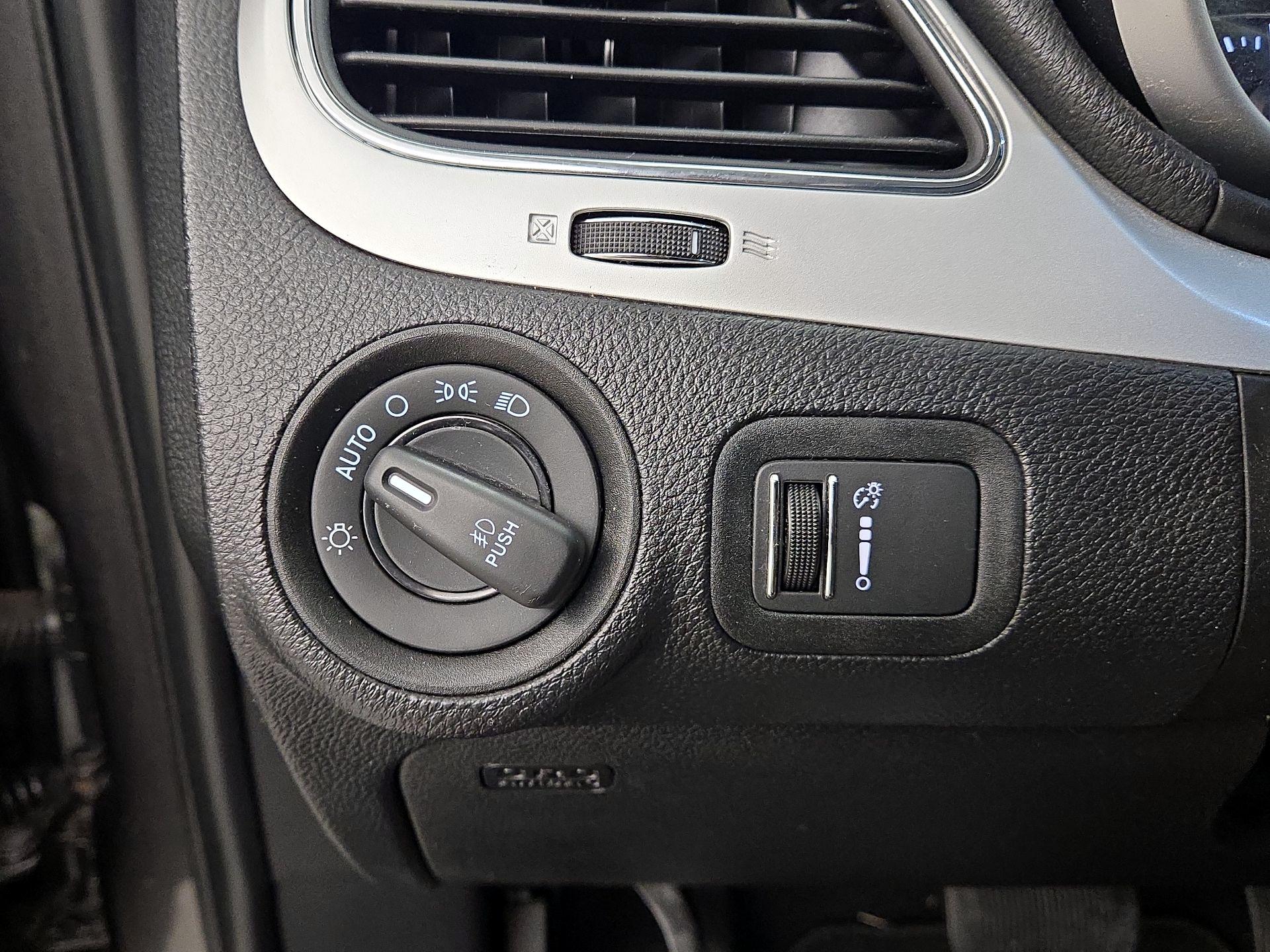 Thumbnail: 2019 Dodge Journey - 13
