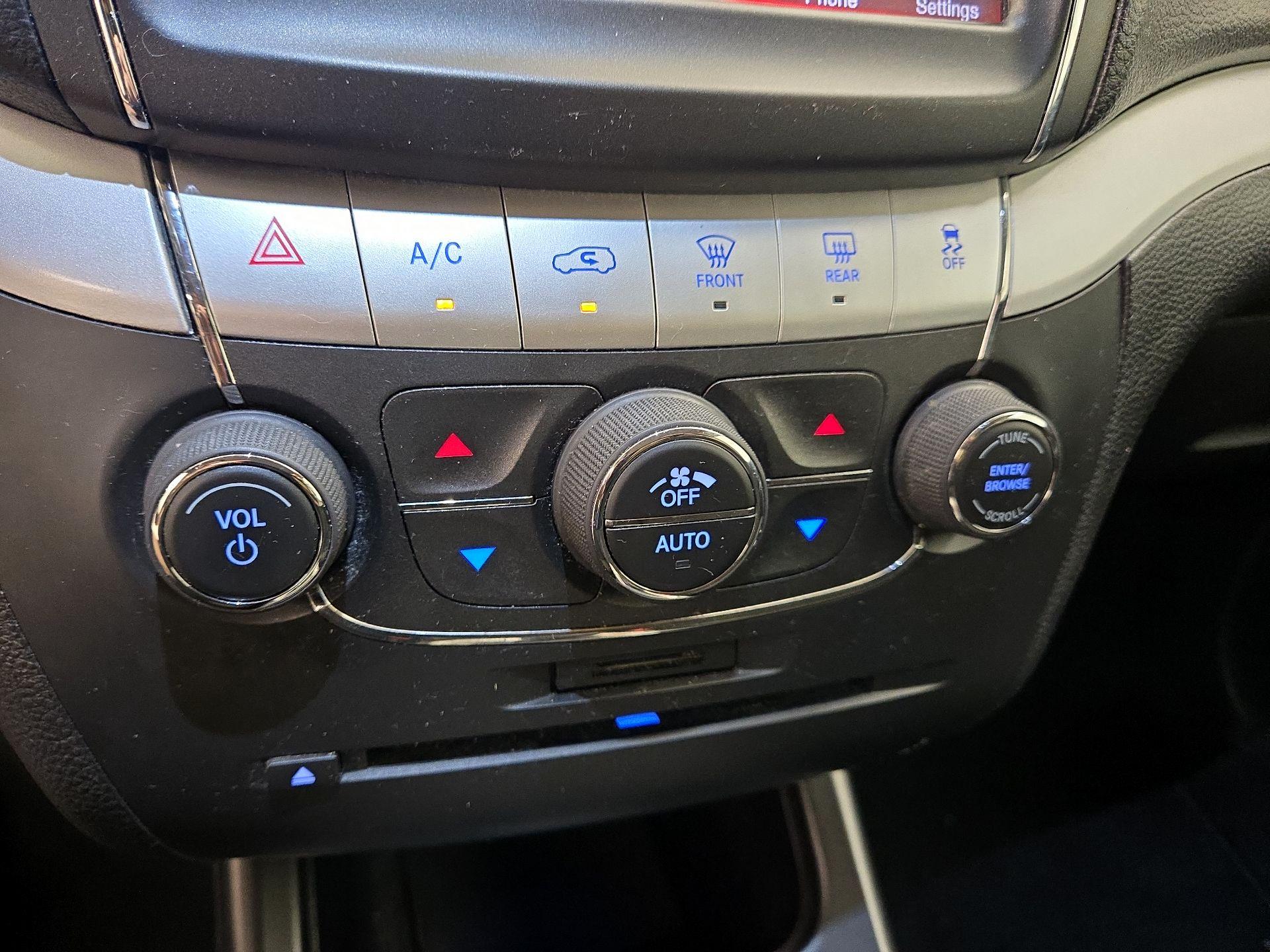 Thumbnail: 2019 Dodge Journey - 16
