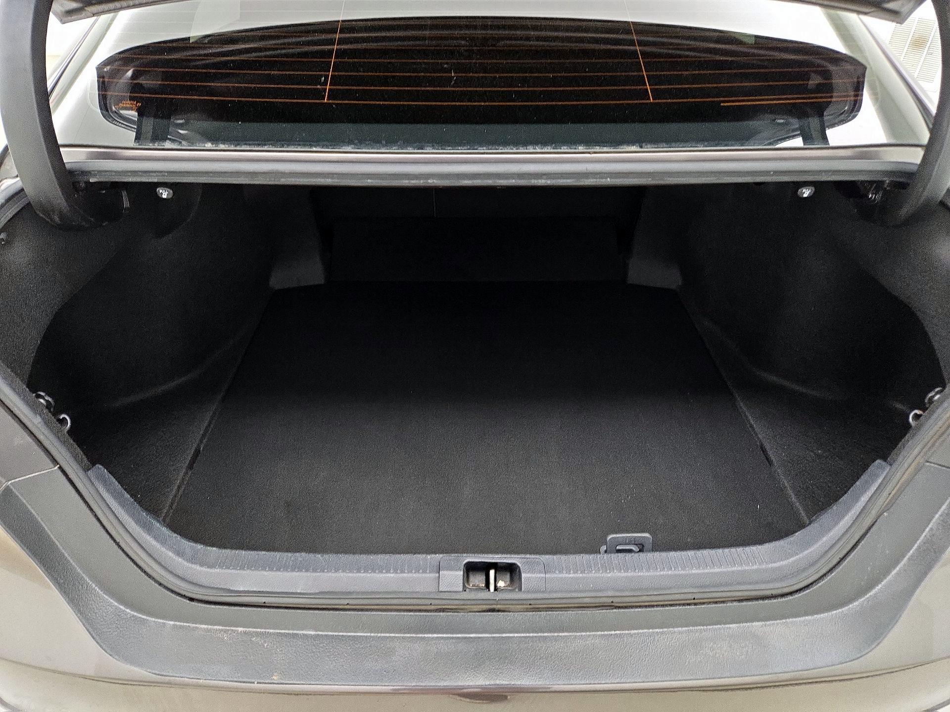 Thumbnail: 2022 Toyota Camry - 20