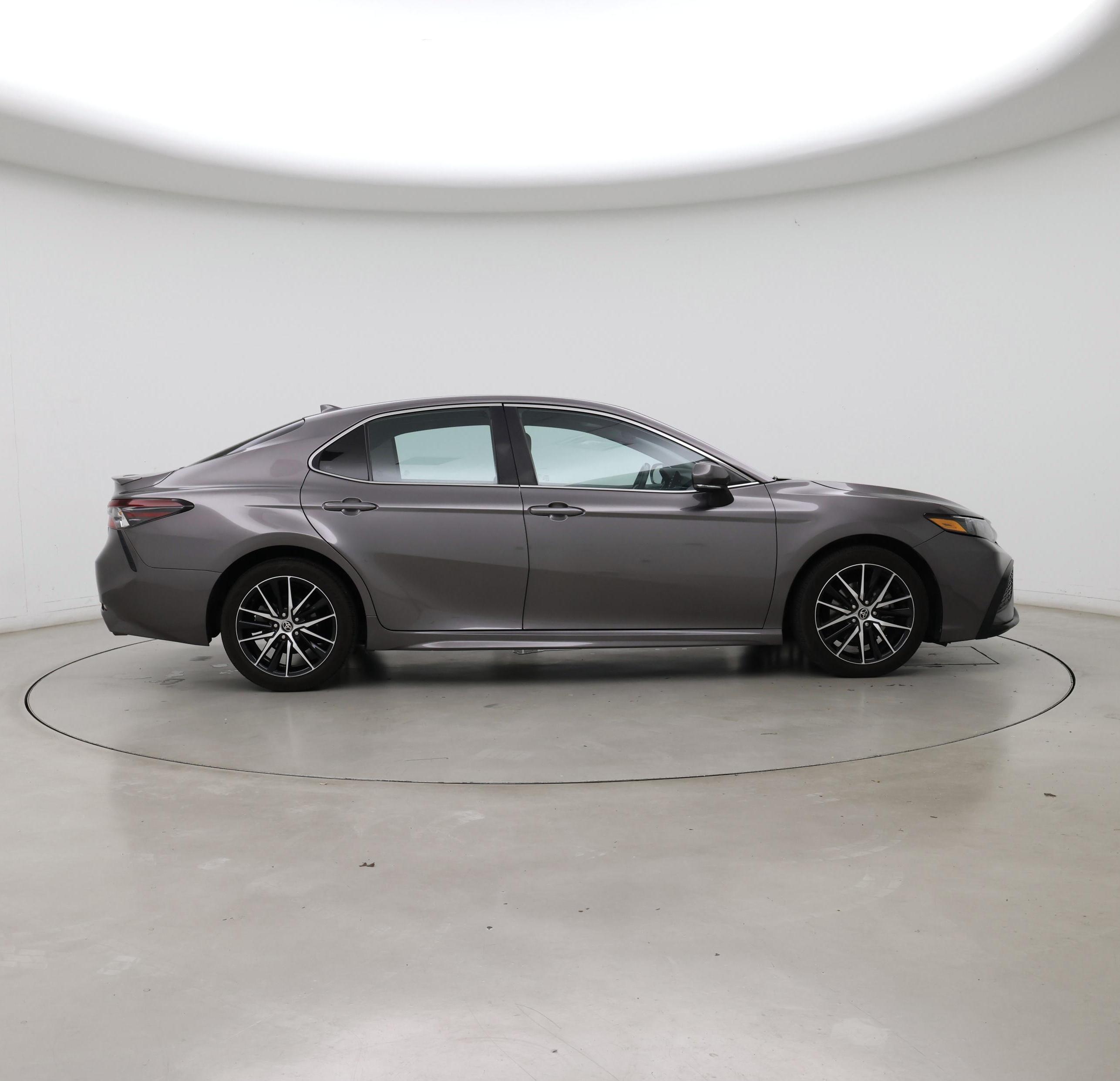 Thumbnail: 2022 Toyota Camry - 7