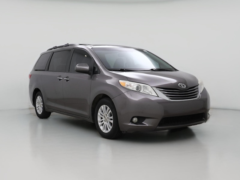 2017 Toyota Sienna XLE -
                  Birmingham, AL