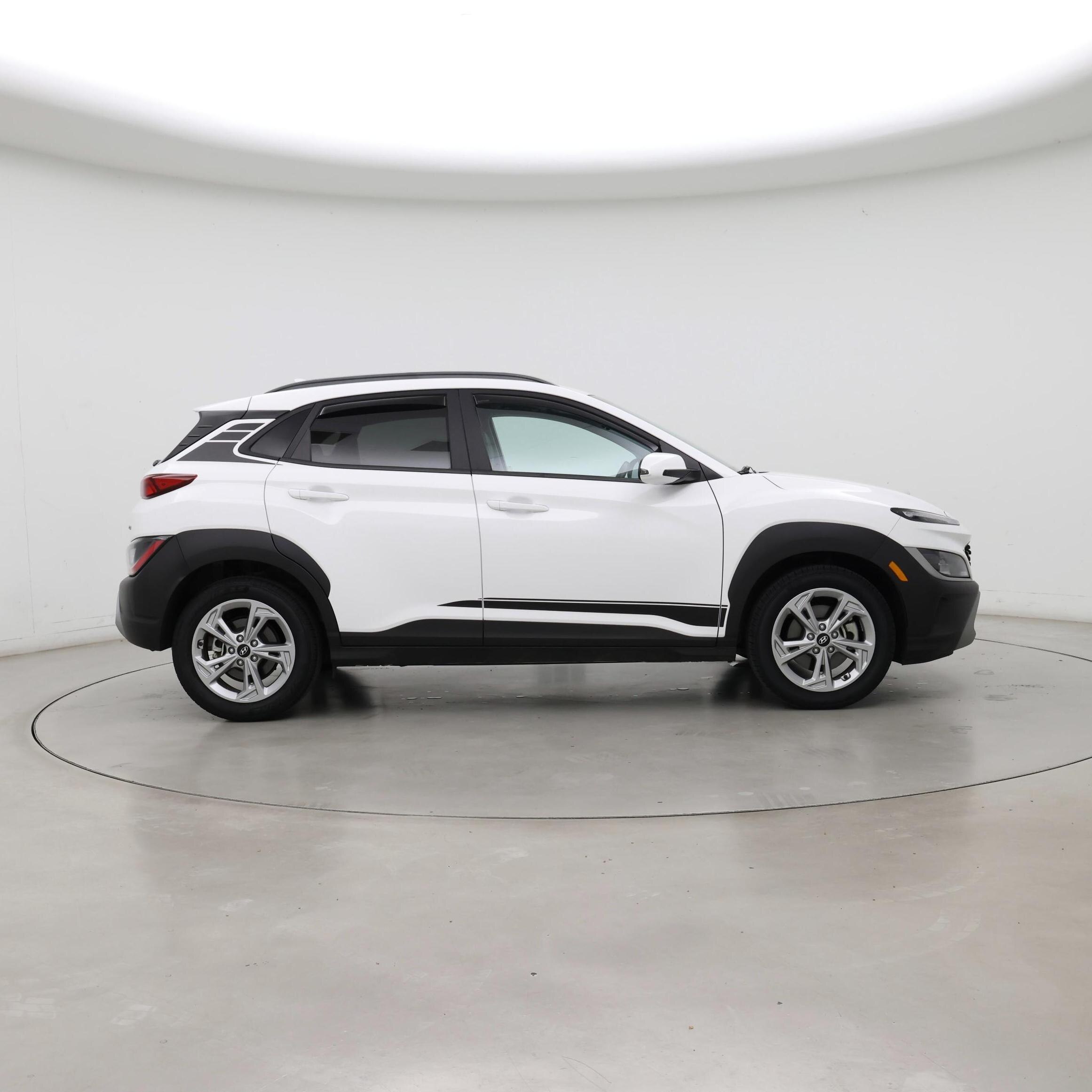 Thumbnail: 2023 Hyundai Kona - 7