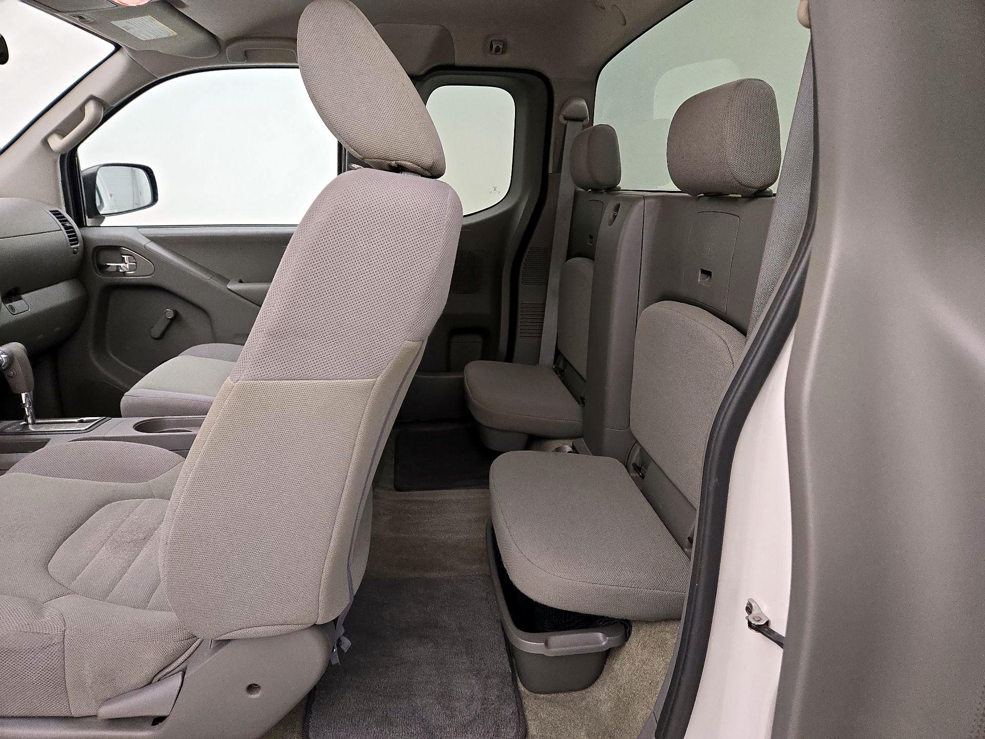 Thumbnail: 2017 Nissan Frontier - 18