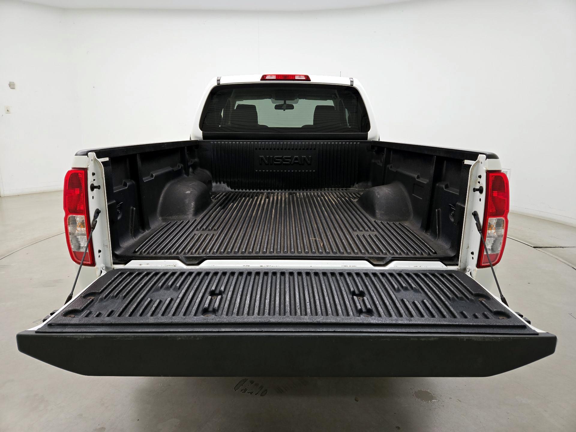 Thumbnail: 2017 Nissan Frontier - 19