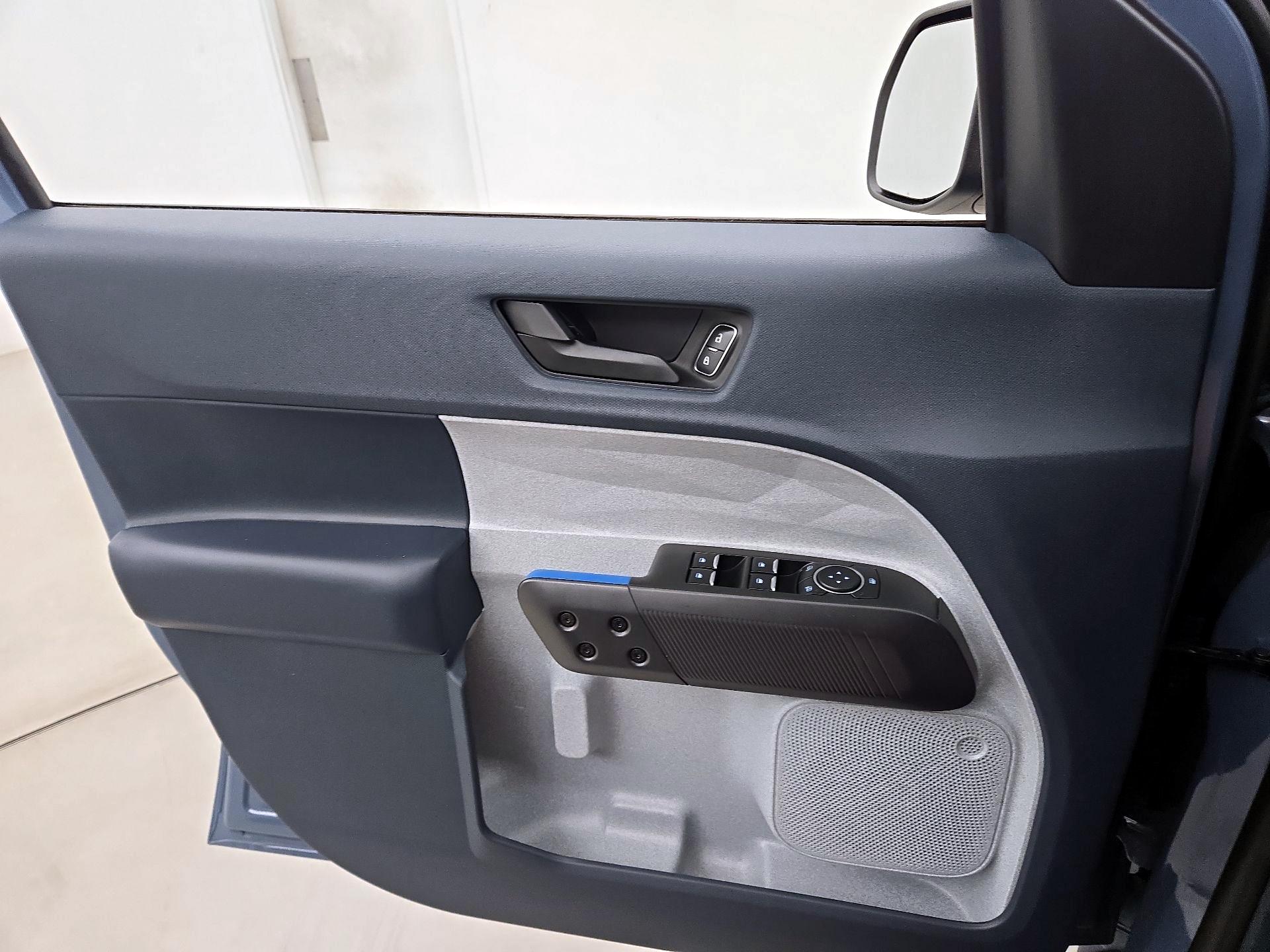 Thumbnail: 2025 Ford Maverick - 12