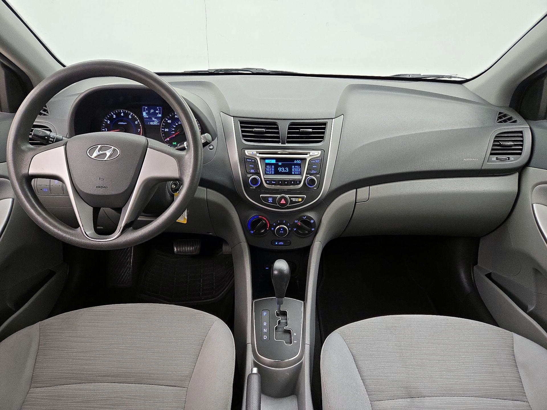 Thumbnail: 2016 Hyundai Accent - 9