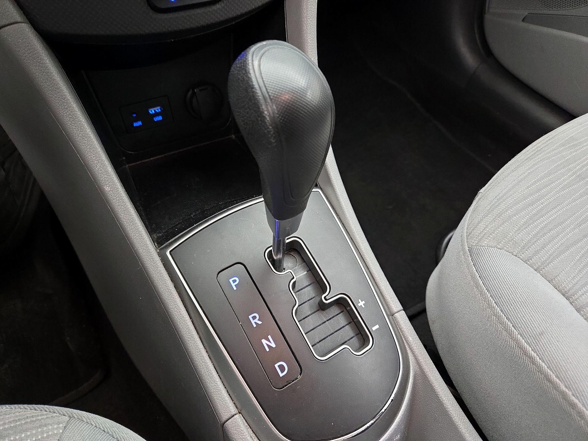 Thumbnail: 2016 Hyundai Accent - 16