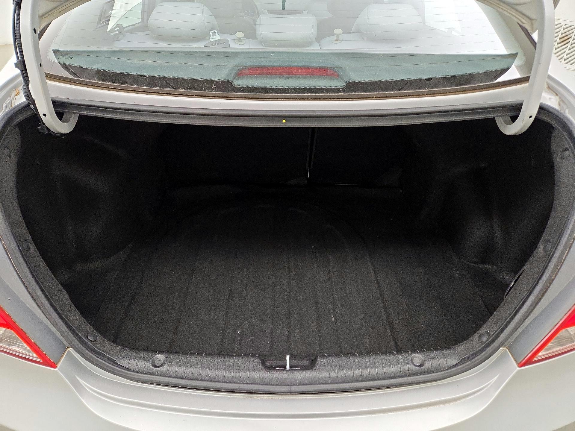 Thumbnail: 2016 Hyundai Accent - 19