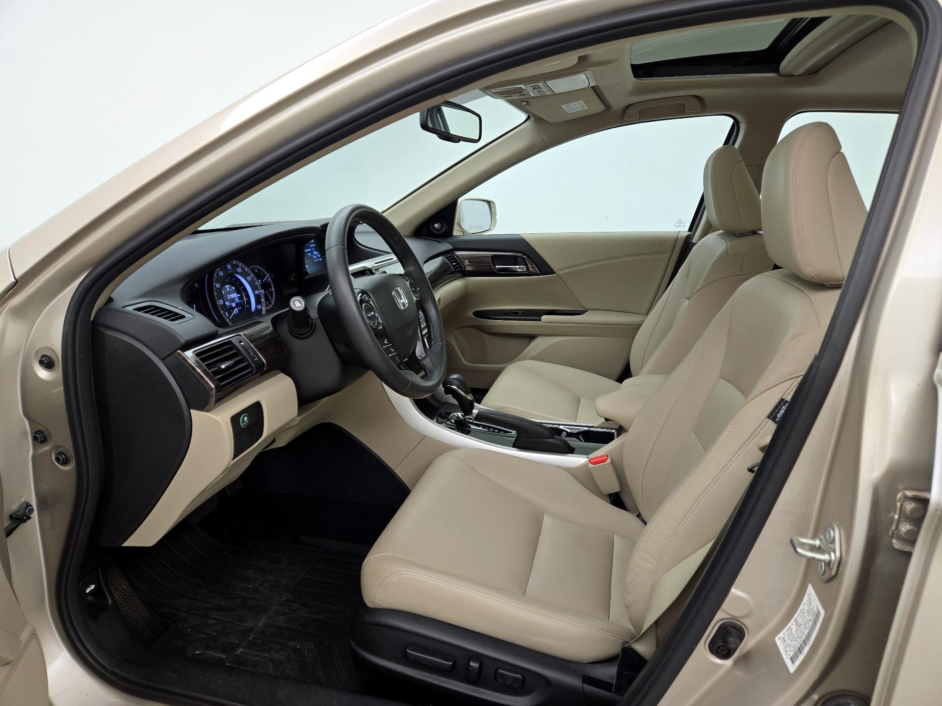 Thumbnail: 2017 Honda Accord - 11