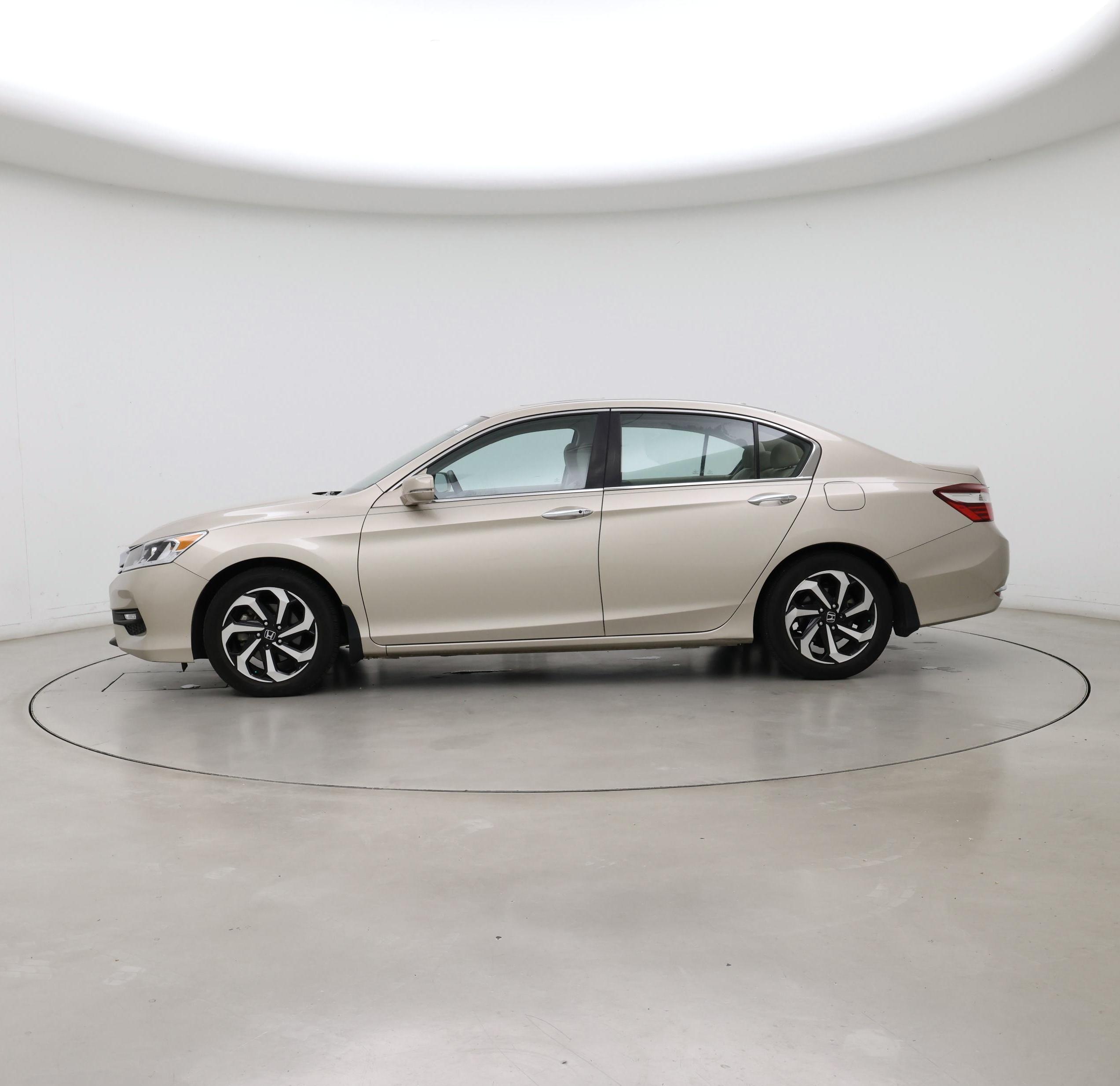 Thumbnail: 2017 Honda Accord - 3