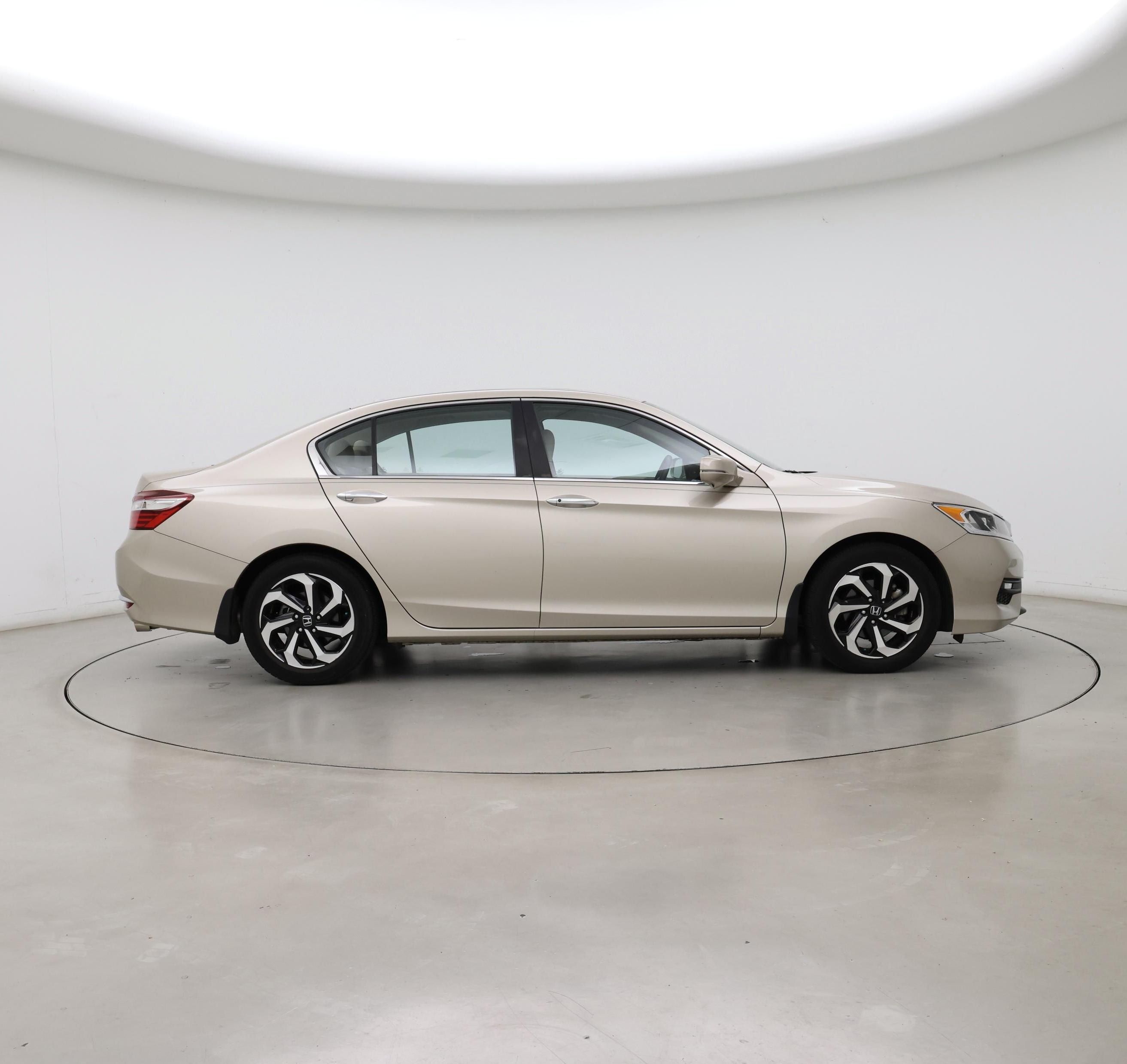 Thumbnail: 2017 Honda Accord - 7
