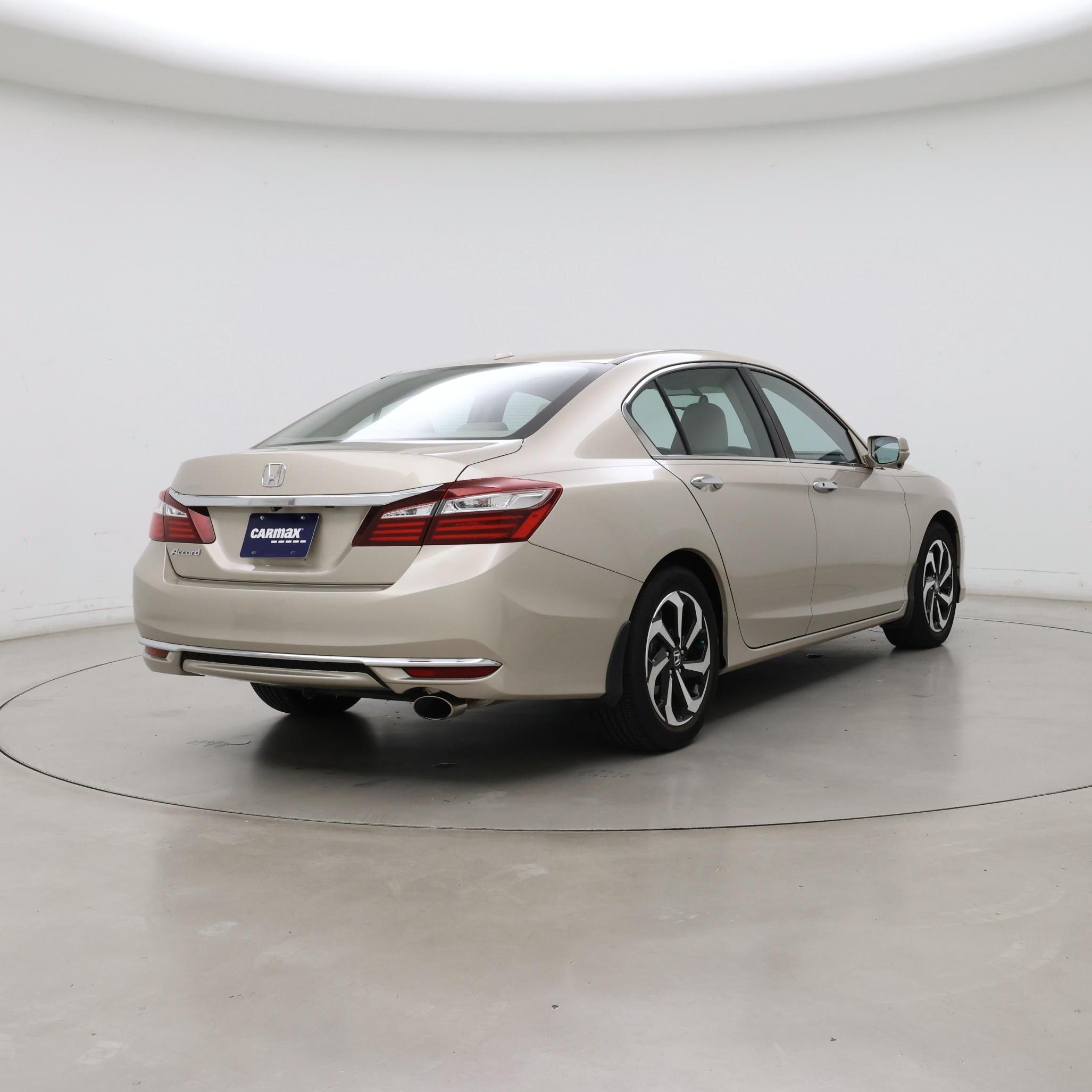 Thumbnail: 2017 Honda Accord - 8