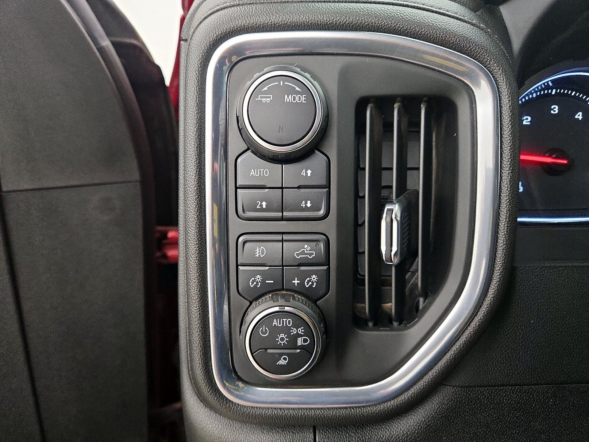 Thumbnail: 2022 Chevrolet Silverado 2500 - 13