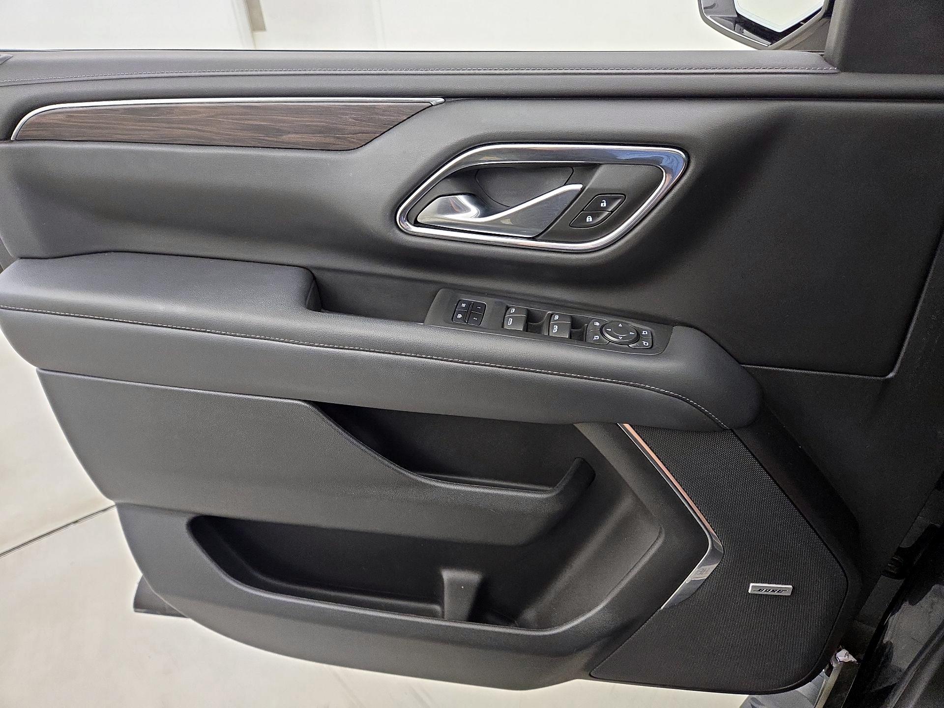 Thumbnail: 2022 Chevrolet Tahoe - 12