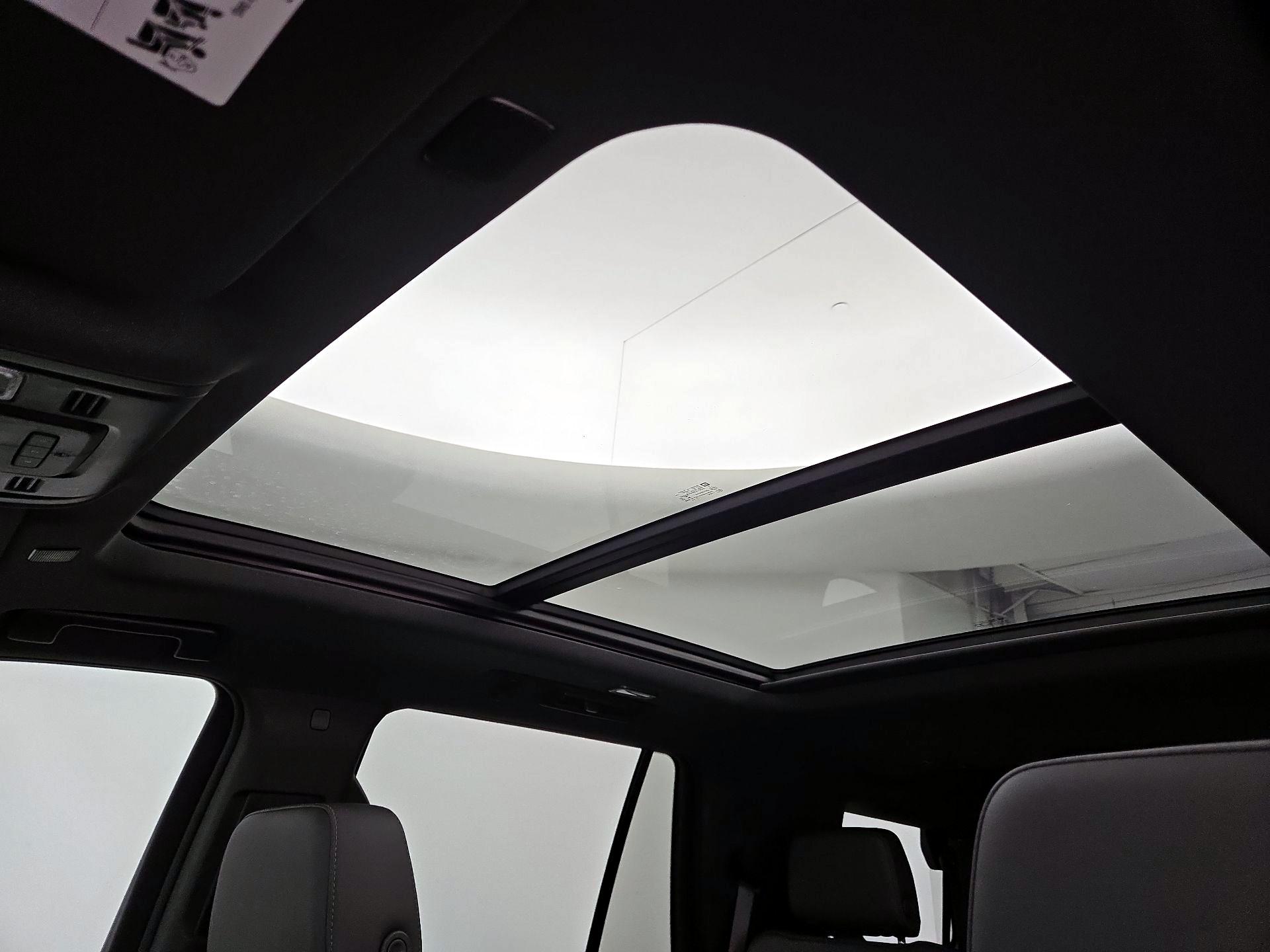 Thumbnail: 2022 Chevrolet Tahoe - 19