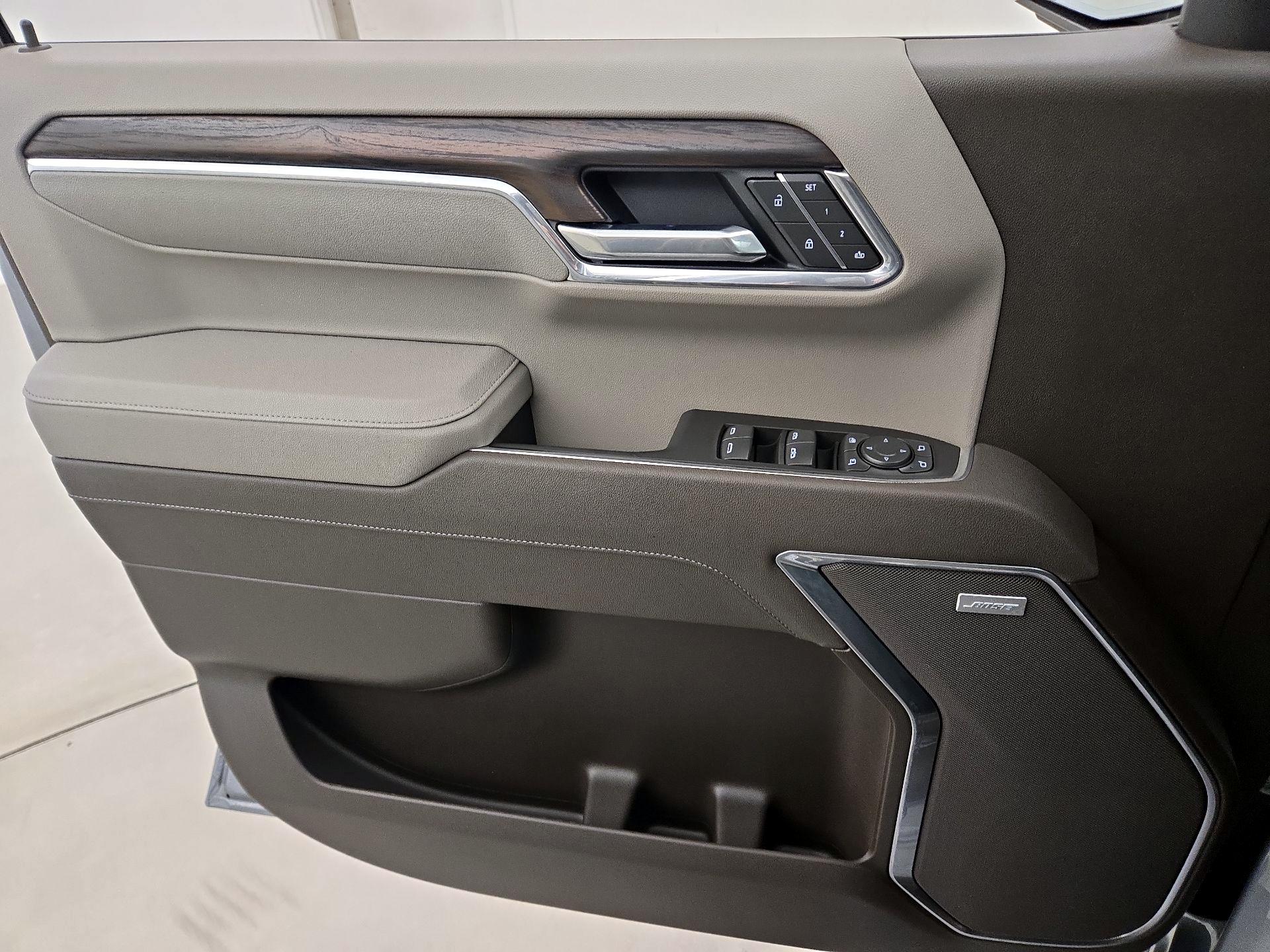 Thumbnail: 2025 GMC Sierra 1500 - 12