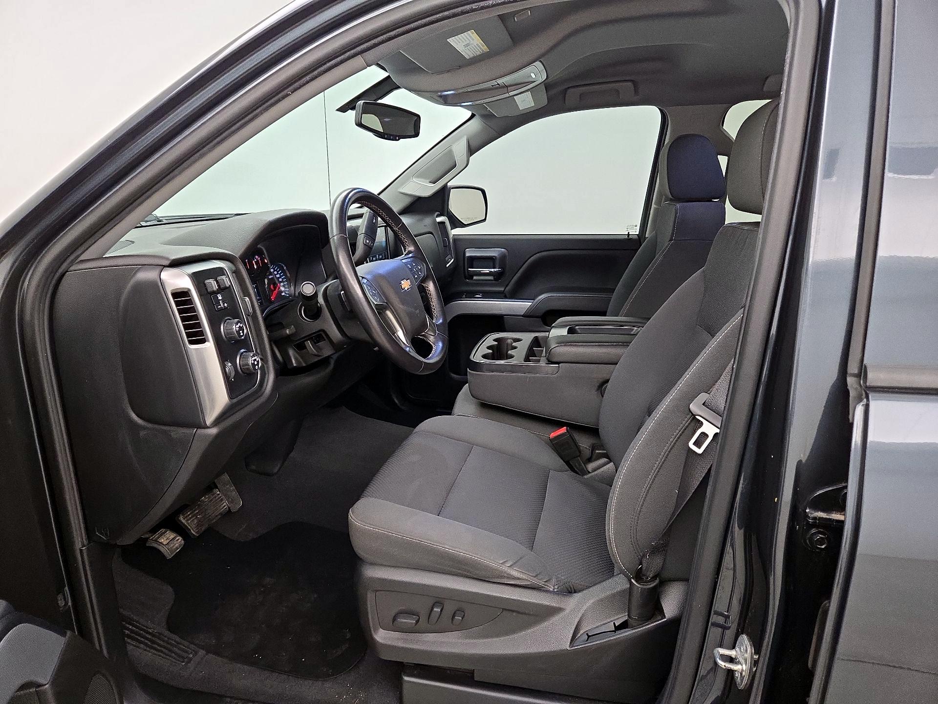 Thumbnail: 2019 Chevrolet Silverado 1500 - 11