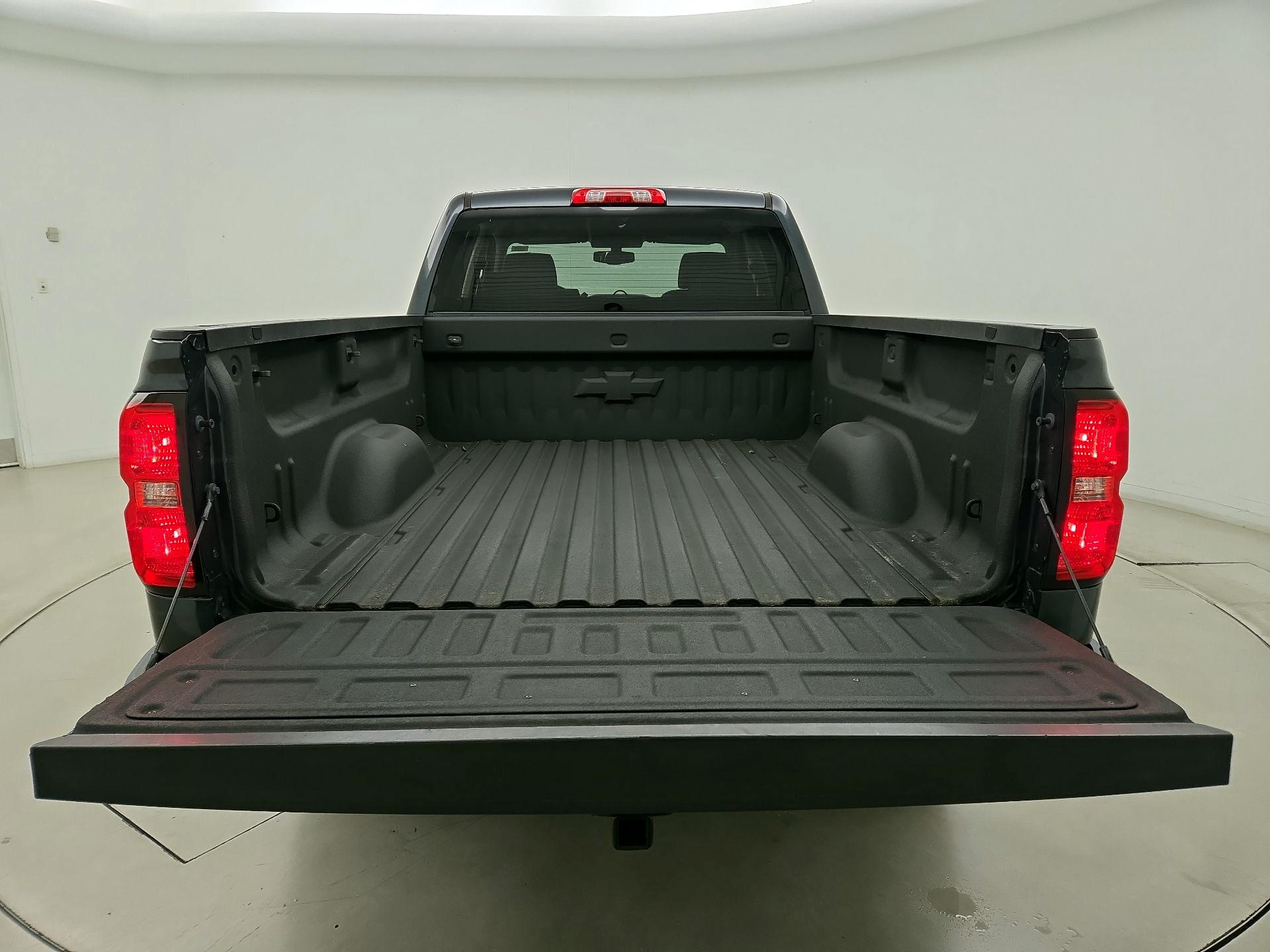 Thumbnail: 2019 Chevrolet Silverado 1500 - 20