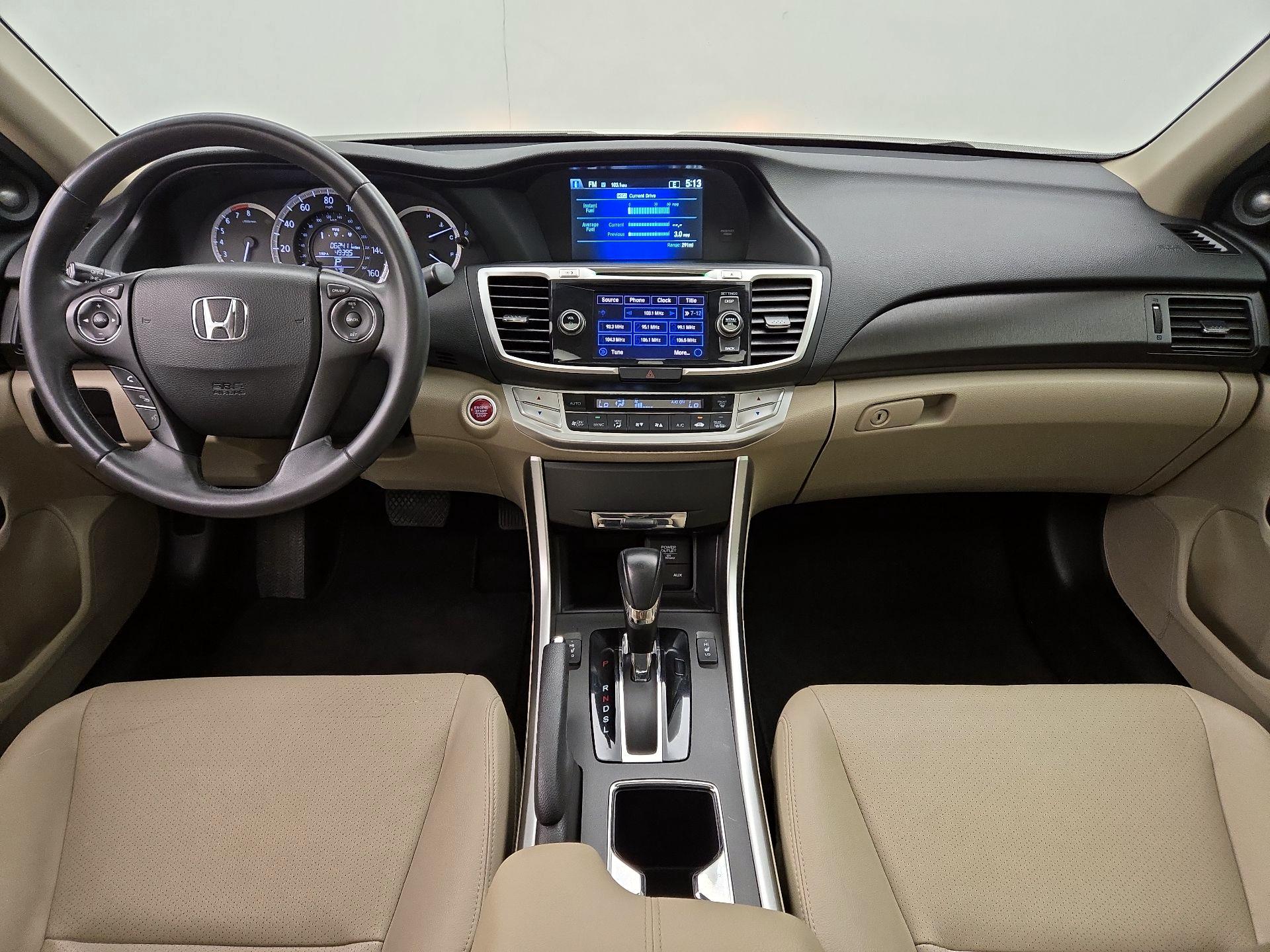 Thumbnail: 2015 Honda Accord - 9